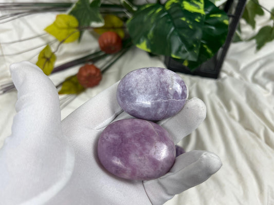Brazilian Lithionite Natural Palm Stone Smooth Polished Carved Crystal Distraction Home Decor Worry Stress Relief Anxiety Gift Xmas Relief