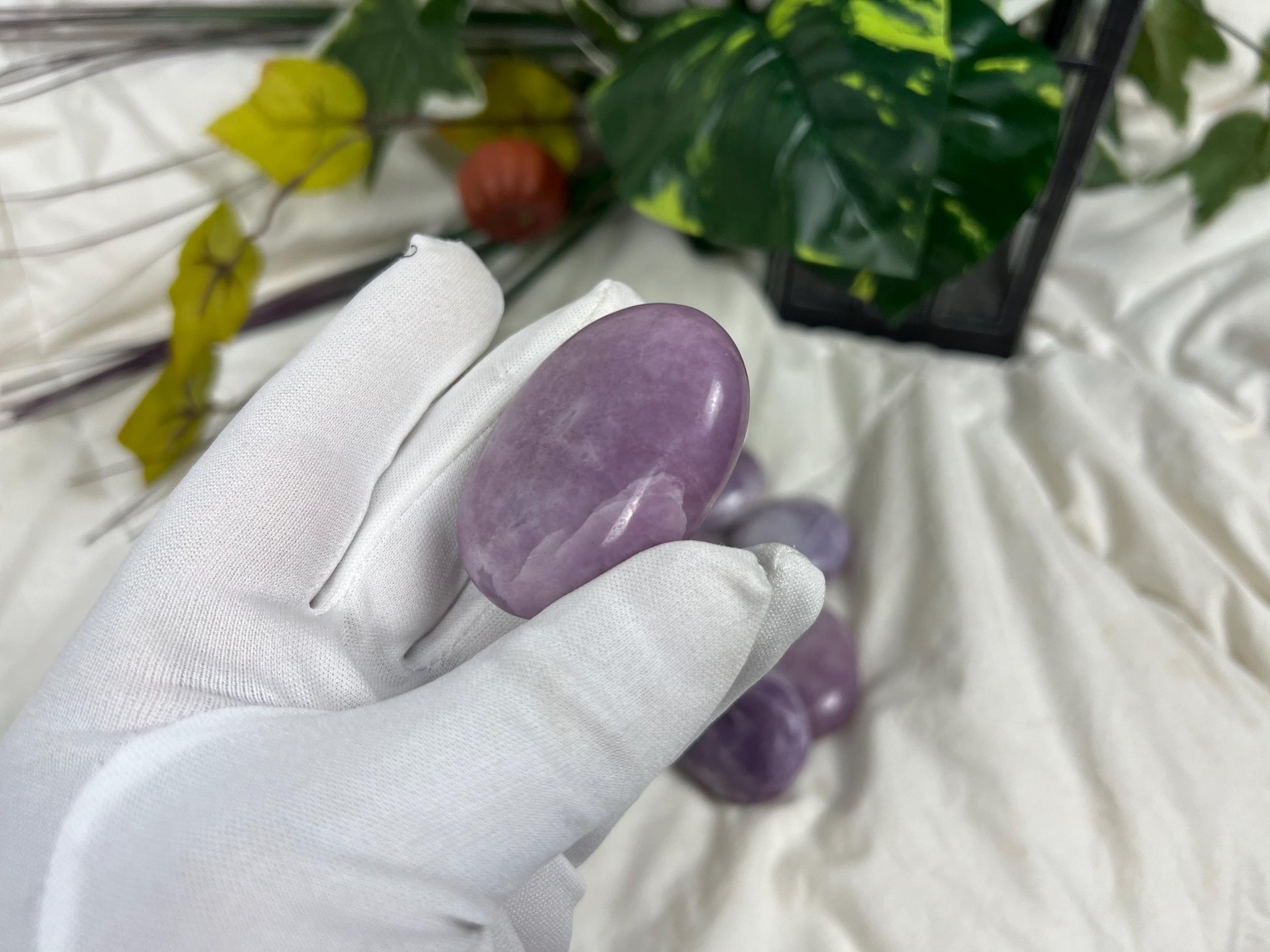 Brazilian Lithionite Natural Palm Stone Smooth Polished Carved Crystal Distraction Home Decor Worry Stress Relief Anxiety Gift Xmas Relief