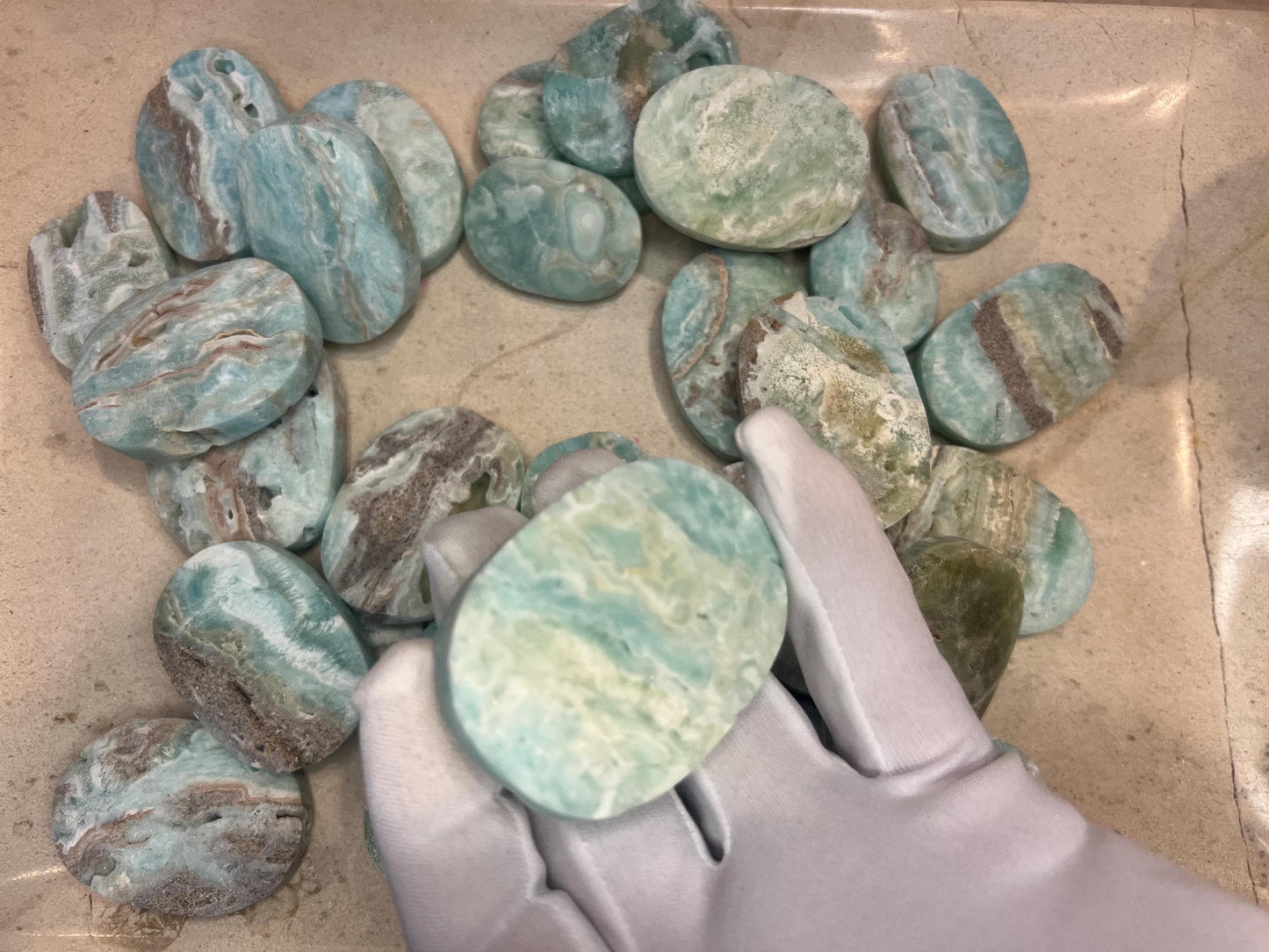 Rare Congo Hemimorphite Natural Palm Stone Smooth Polished Carved Crystal Distraction Home Decor Worry Stress Relief Anxiety Christmas