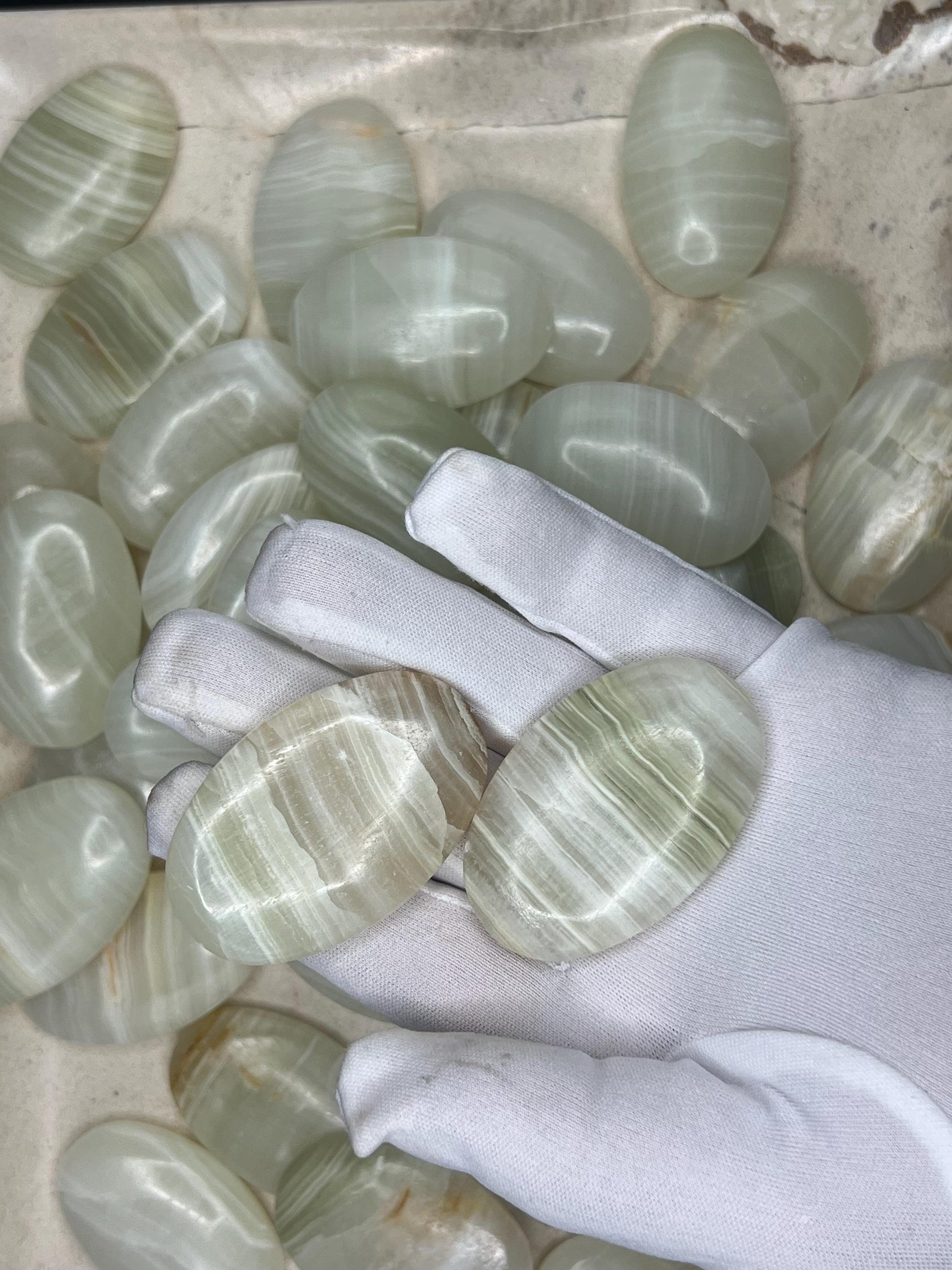 Rare Afghan Lapis Jade Natural Palm Stone Smooth Polished Carved Crystal Distraction Home Decor Worry Stress Relief Anxiety Gift Christmas