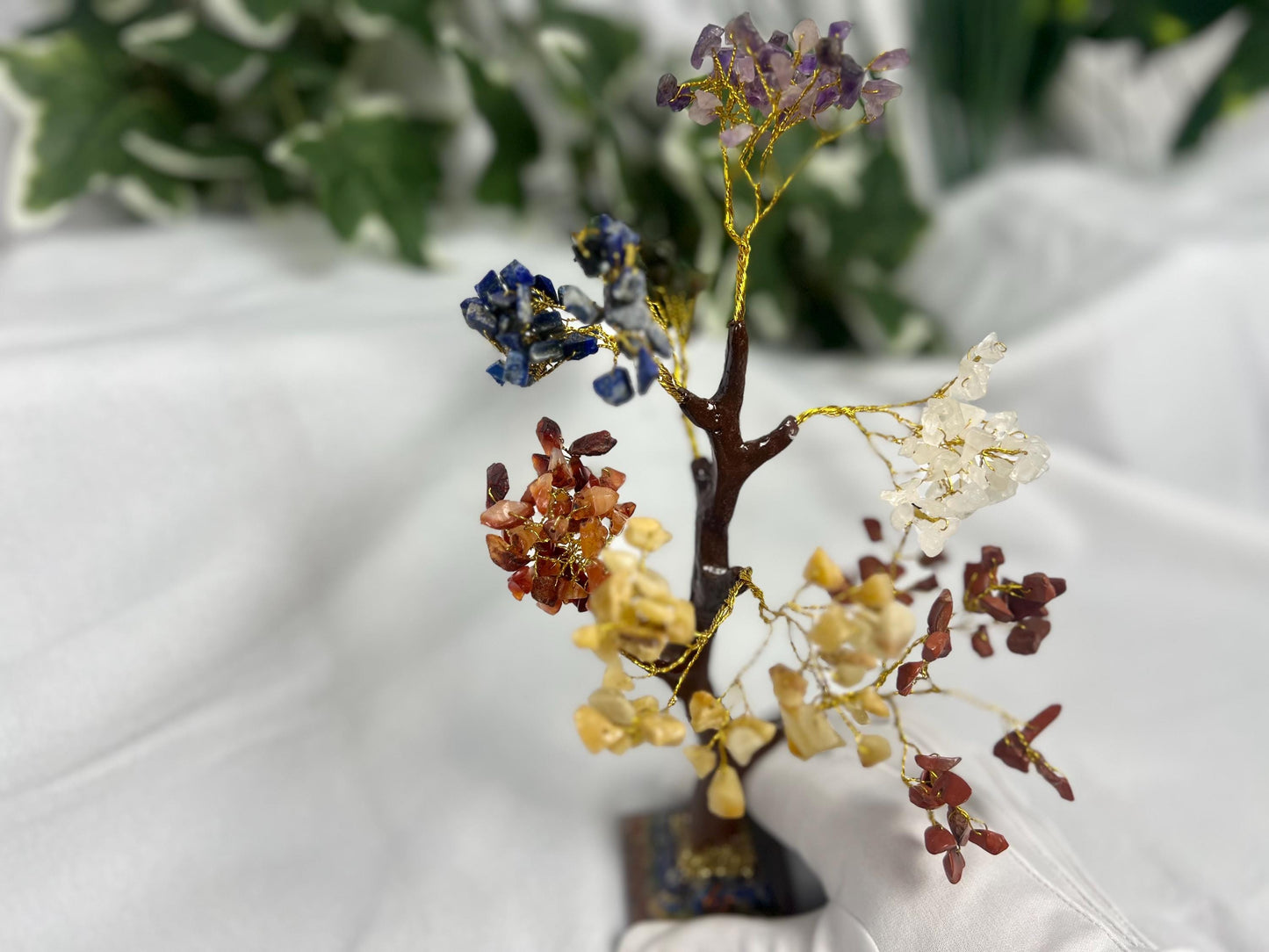 300 Crystal 7 Chakra Confetti Tree Resin Trunk Stone Chips Smooth Anxiety Polished Rock Tumbled Pocket Worry Palm Home Decor Xmas Natural
