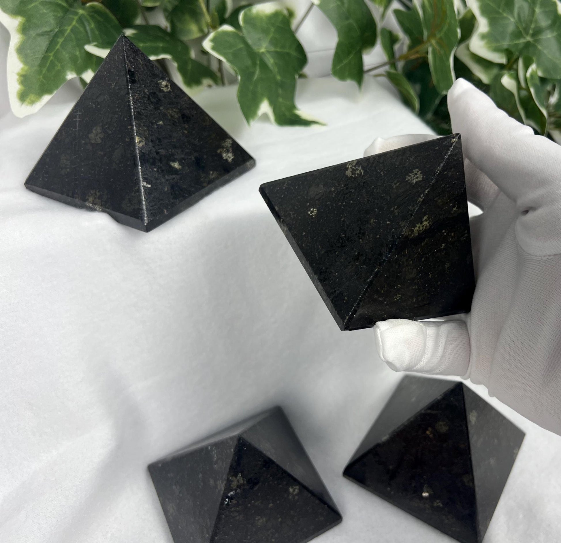 Nuummite-Coppernite Natural Pyramid Smooth Polished Carved Crystal Worry Anxiety Distraction Meditation Christmas Xmas Gift Decor
