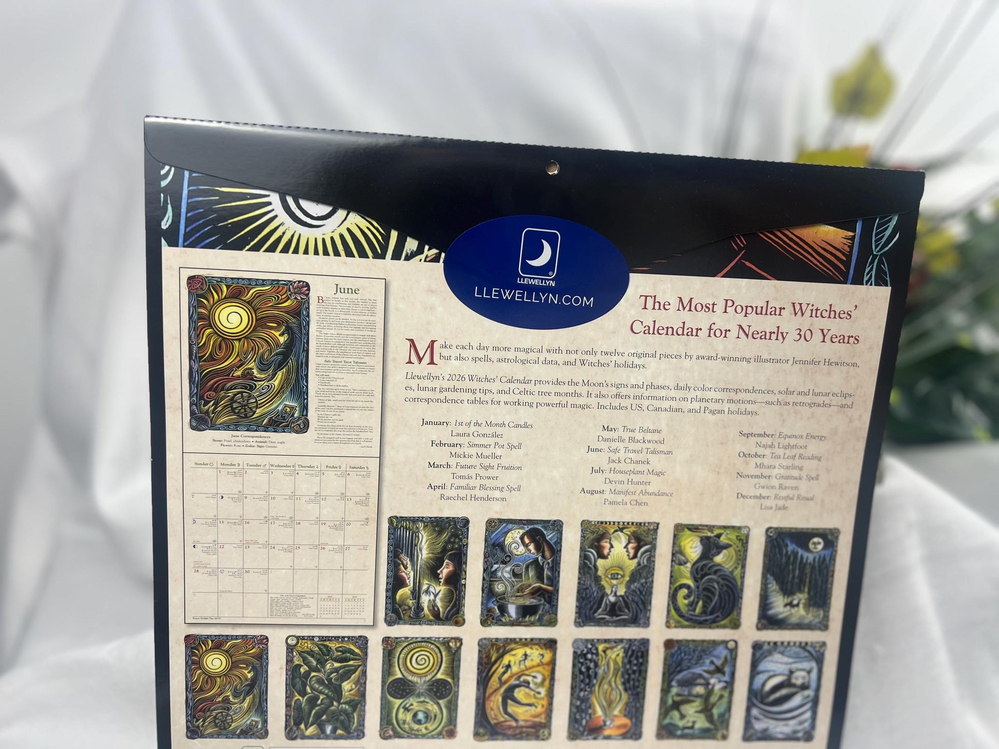 Witches Calendar Sept 25-Dec 2026 Llewelyn Wellness Green Spiritual Witchcraft spells Art Painting Picture Craft Holiday Christmas Xmas Gift