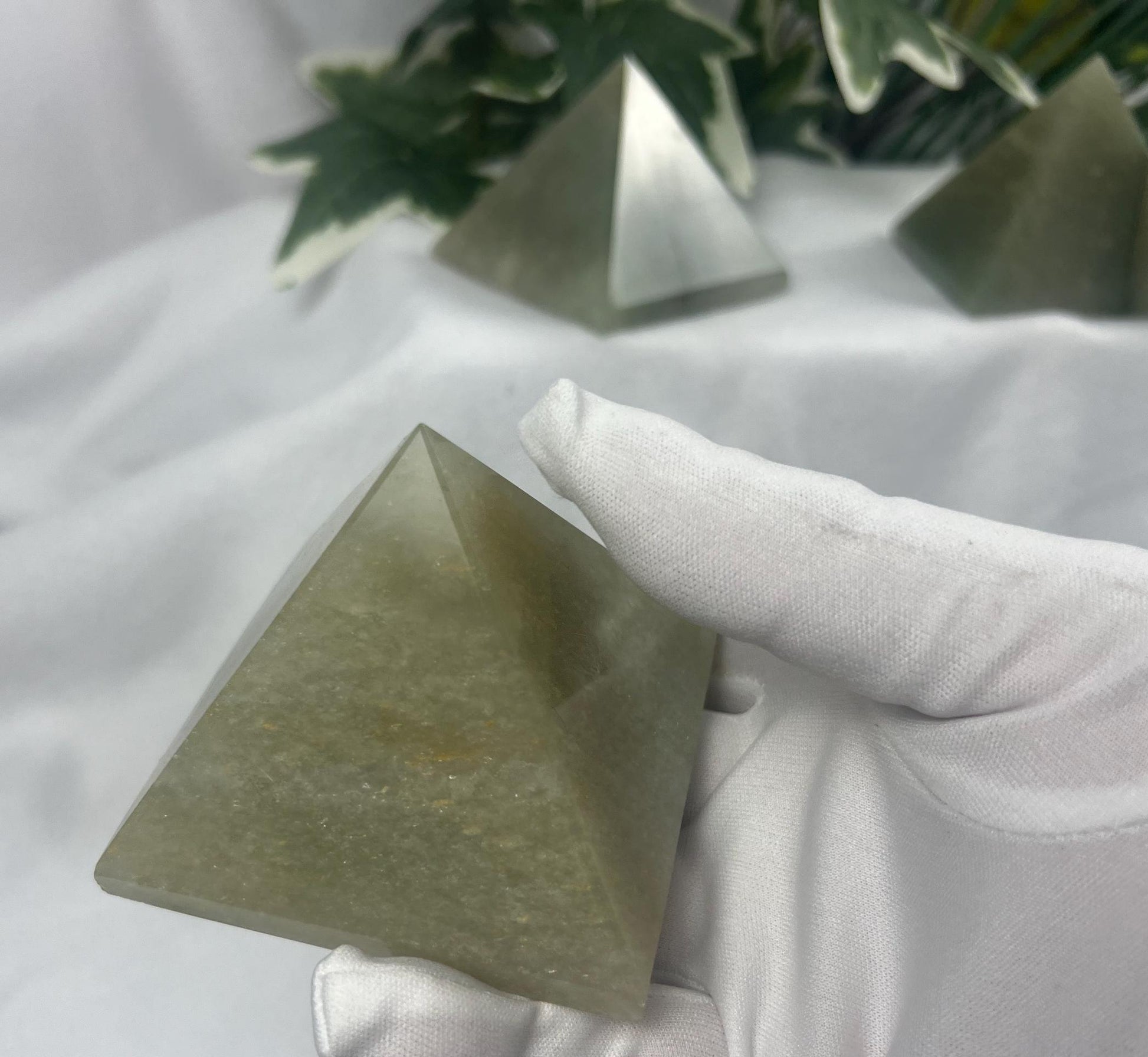 Beautiful Indian Green Aventurine Natural Pyramid Smooth Polished Carved Crystal Worry Anxiety Distraction Meditation Christmas Xmas Decor