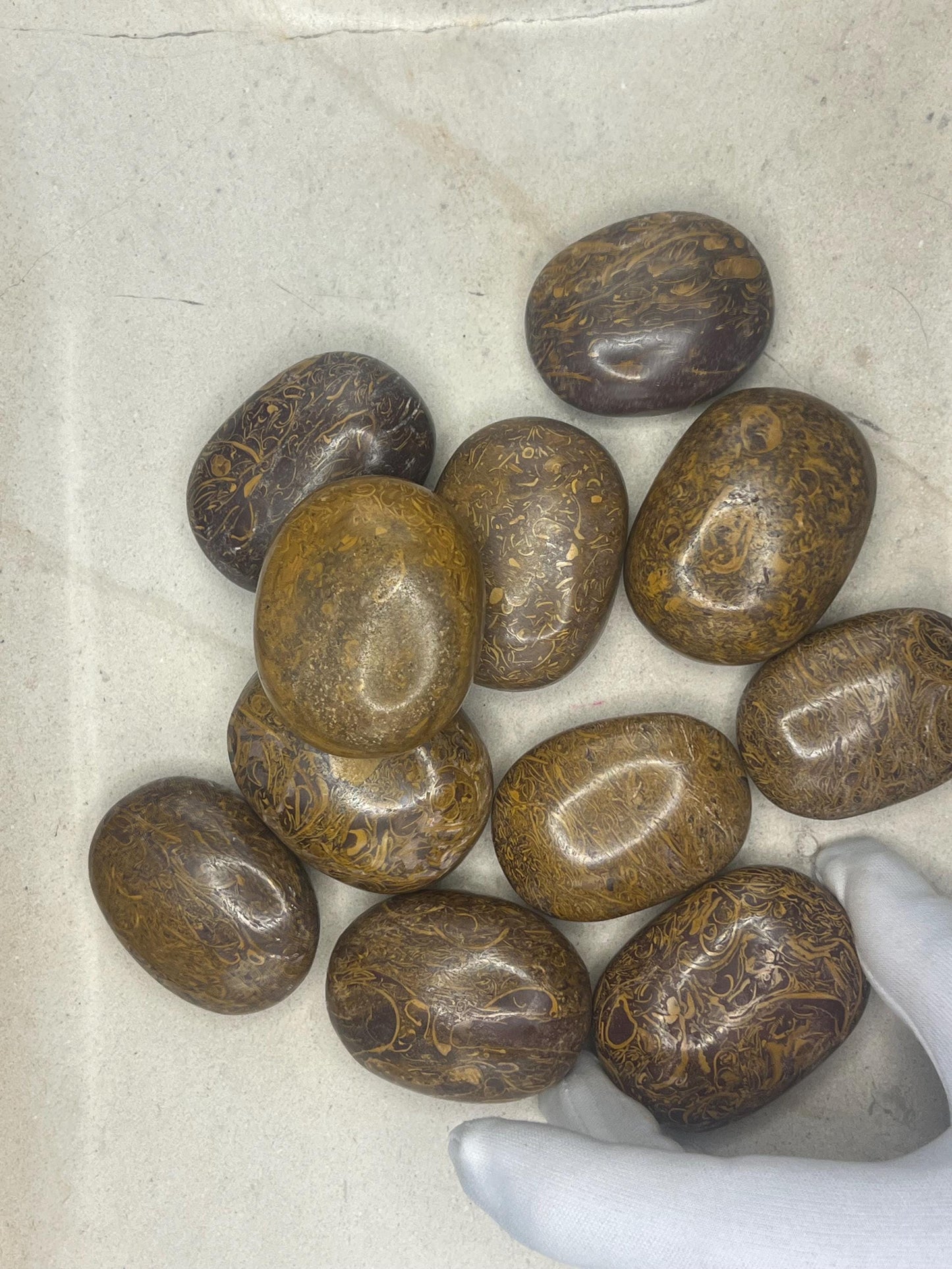 Egyptian Jasper Mariyam Palm Stone Smooth Polished Carved Crystal for Christmas Decor Gift Home Decor Worry Anxiety Birthday Xmas Gift