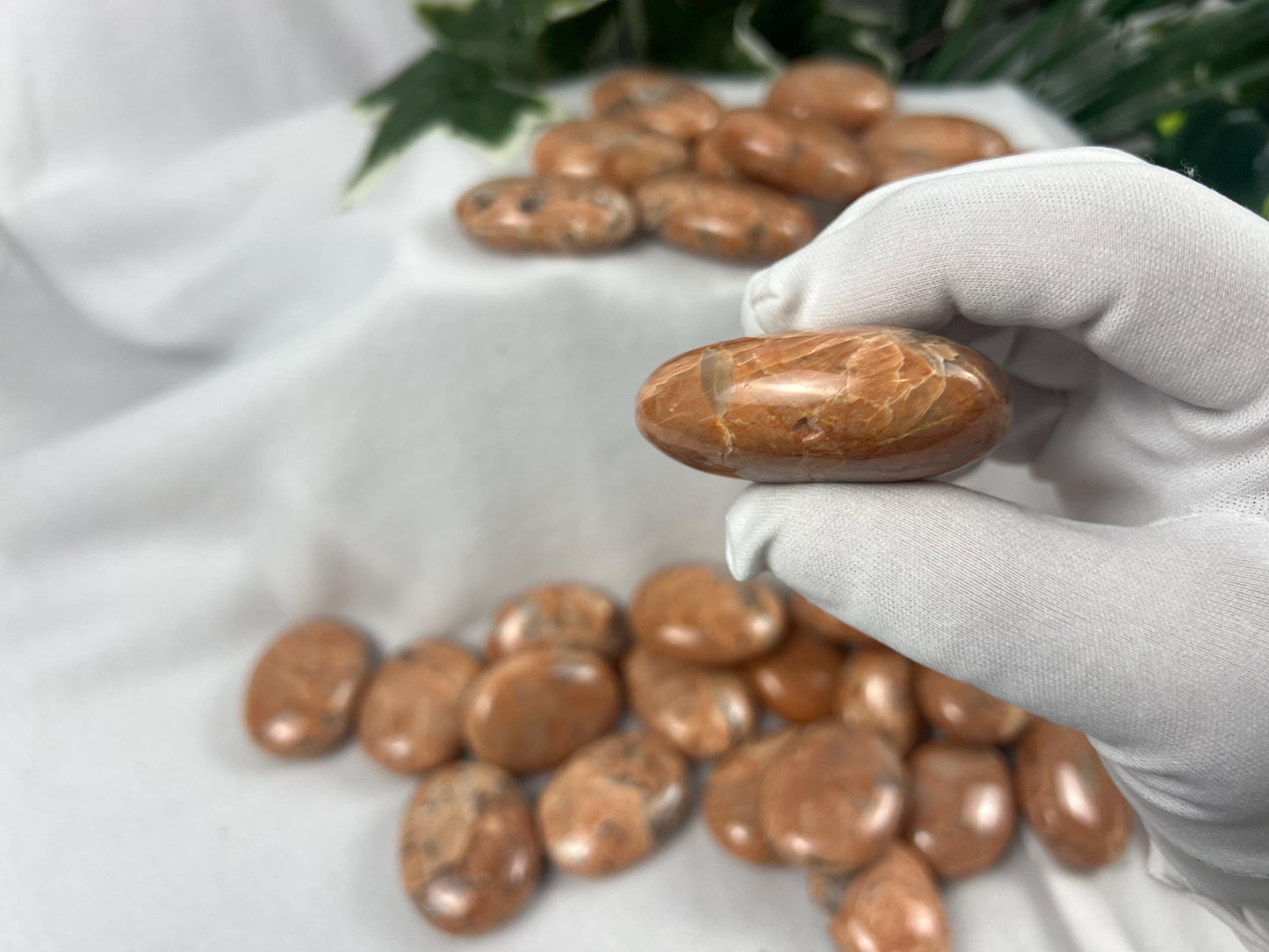 Rajasthan Red Moonstone Natural Full Sized Palm Stone Smooth Polished Carved Crystal for Home Decor Birthday Christmas Xmas Pocket Anxiety