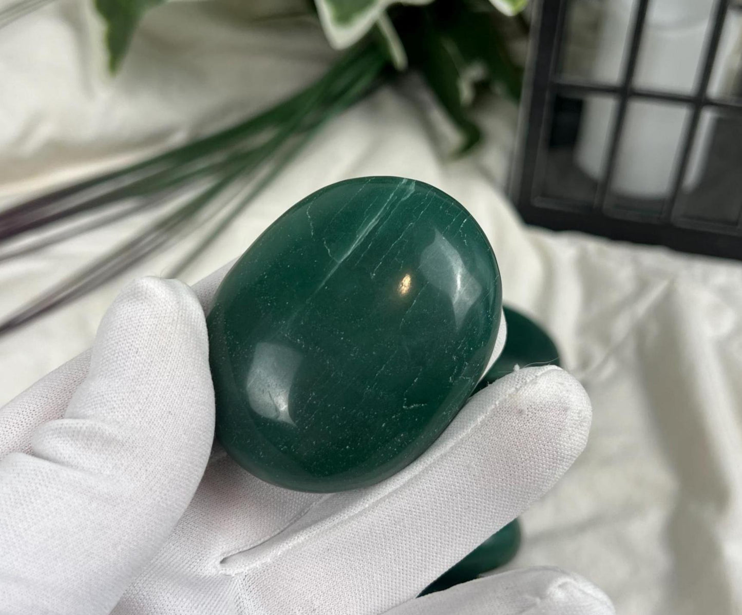 Emerald Green Jade Natural Palm Stone Smooth Polished Carved Crystal for Distraction Anxiety Christmas Holiday Decor Xmas Birthday Gift