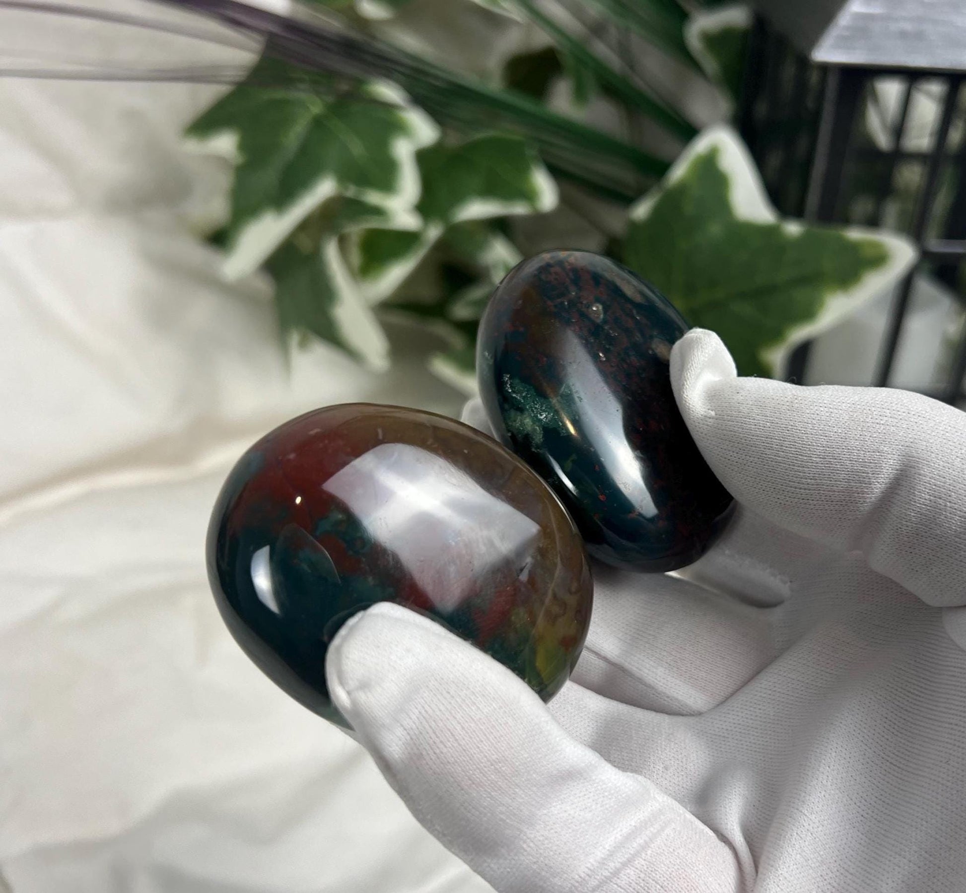 Indian Bloodstone Natural Palm Stone Smooth Polished Carved Crystal for Distraction from Anxiety or Worry Home Decor Holiday Xmas Home Decor