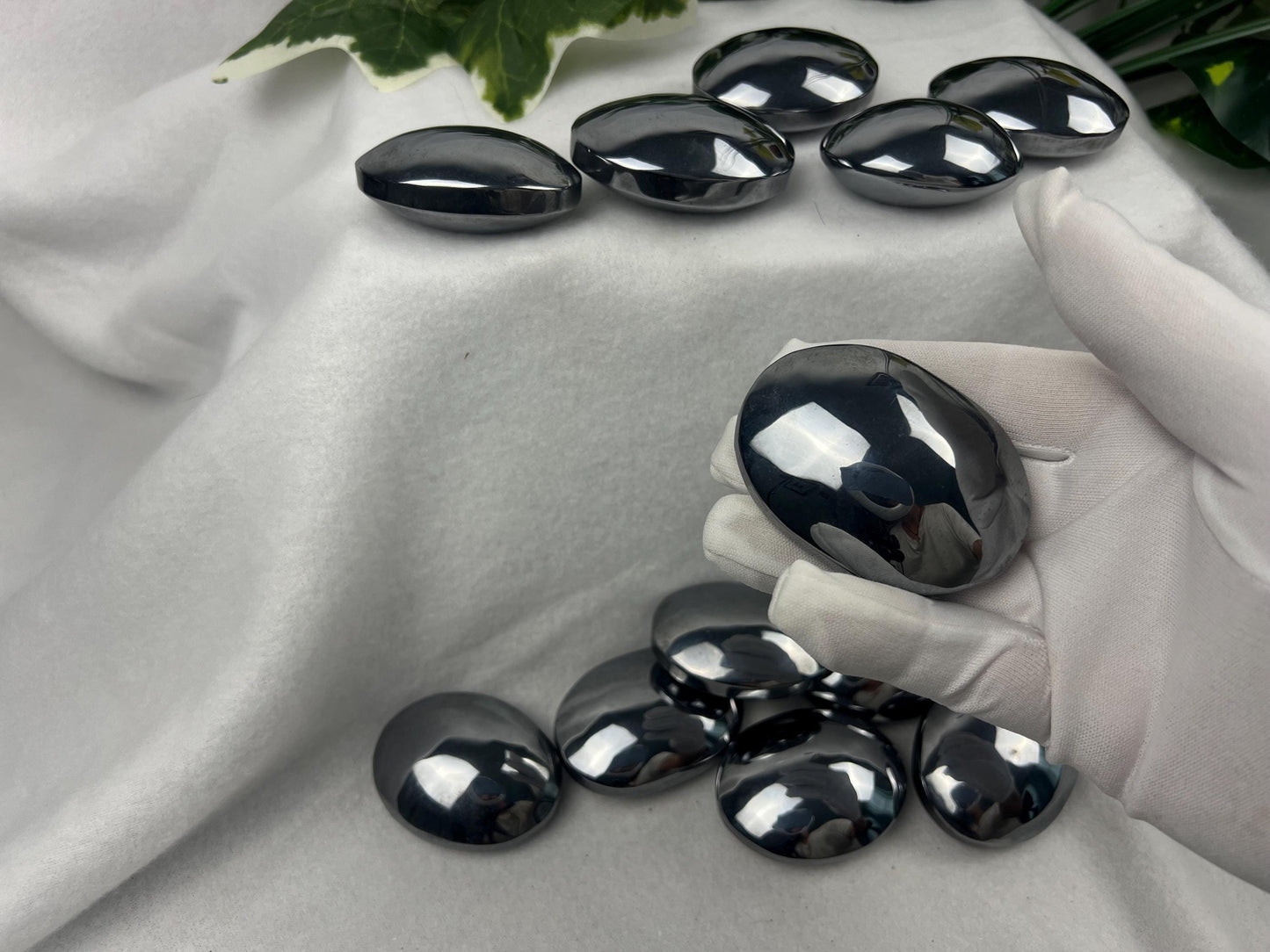 Awesome Terahertz Palm Stones Arts Home Decor Wholesale minerals School Project Christmas Xmas Home Decor Gift Crafting Garden Home Decor