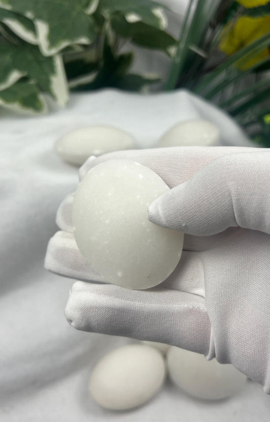 Snow White Jade Natural Palm Stone Smooth Polished Carved Crystal for Distraction Anxiety Christmas Holiday Decor Xmas Birthday Gift Worry