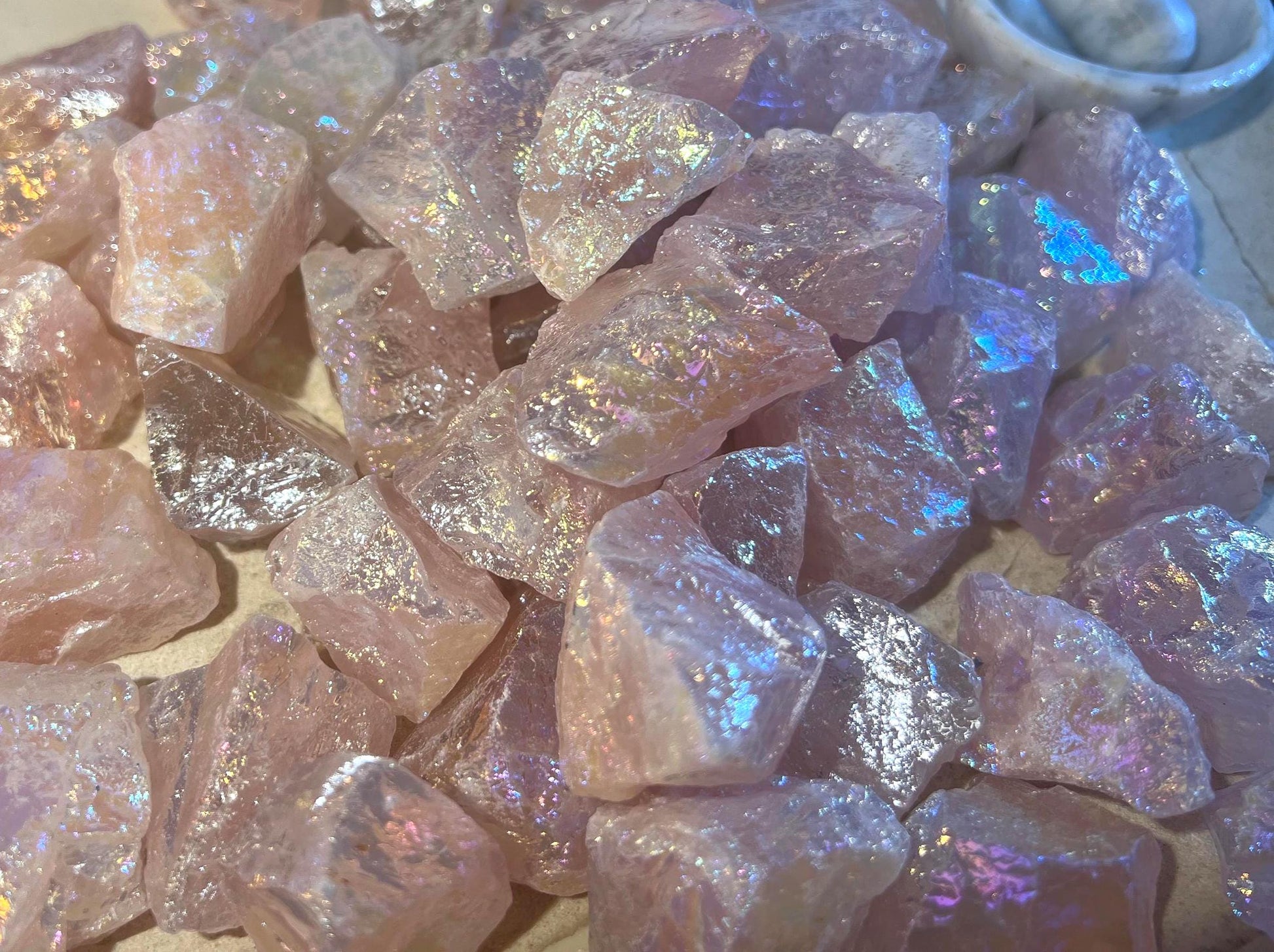 Angel Aura Rose Quartz Raw Crystal Polished Carved Crystal for Distraction from Anxiety or Worry Home Decor Holiday Xmas Meditation Pocket
