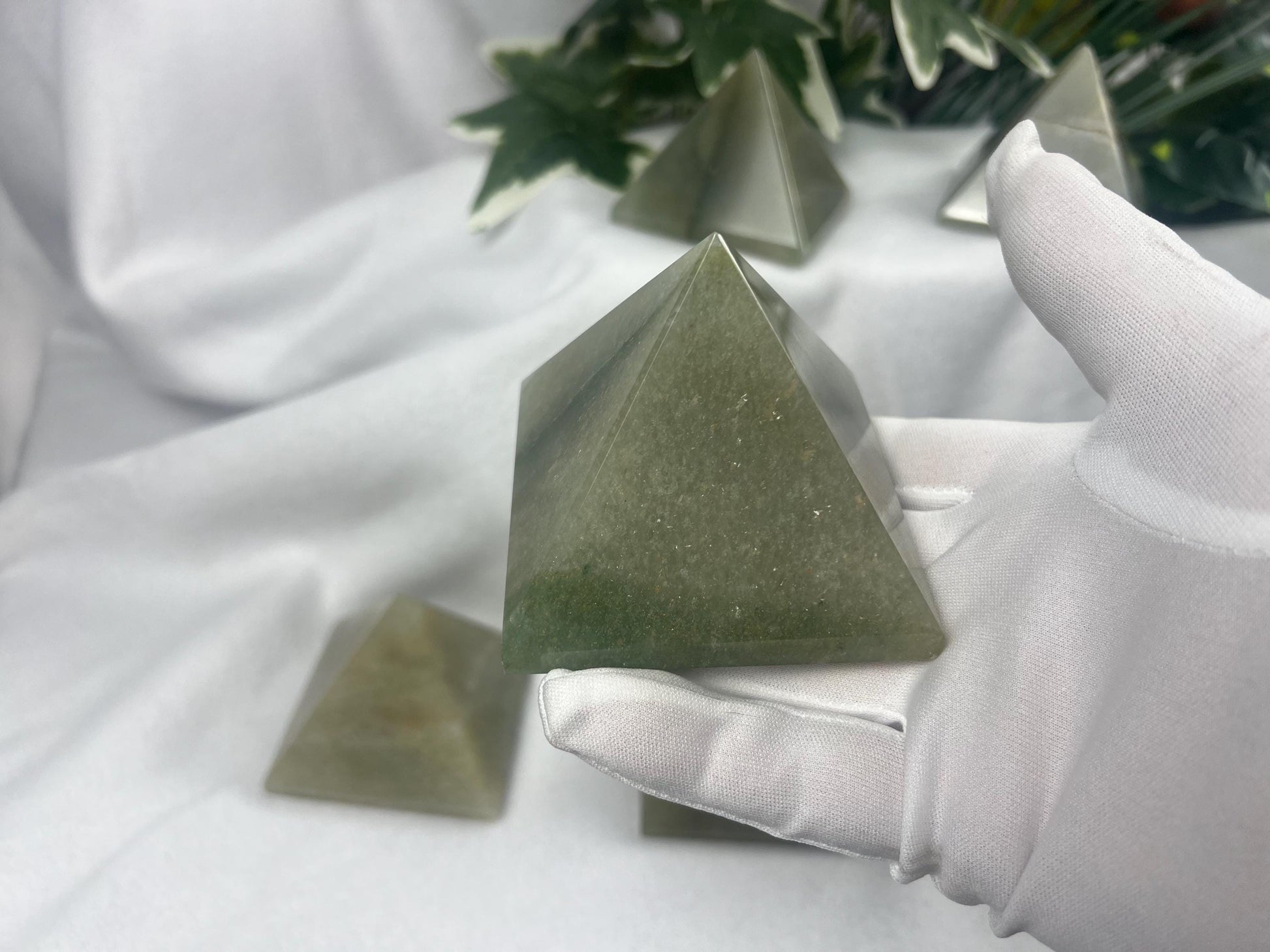 Beautiful Indian Green Aventurine Natural Pyramid Smooth Polished Carved Crystal Worry Anxiety Distraction Meditation Christmas Xmas Decor