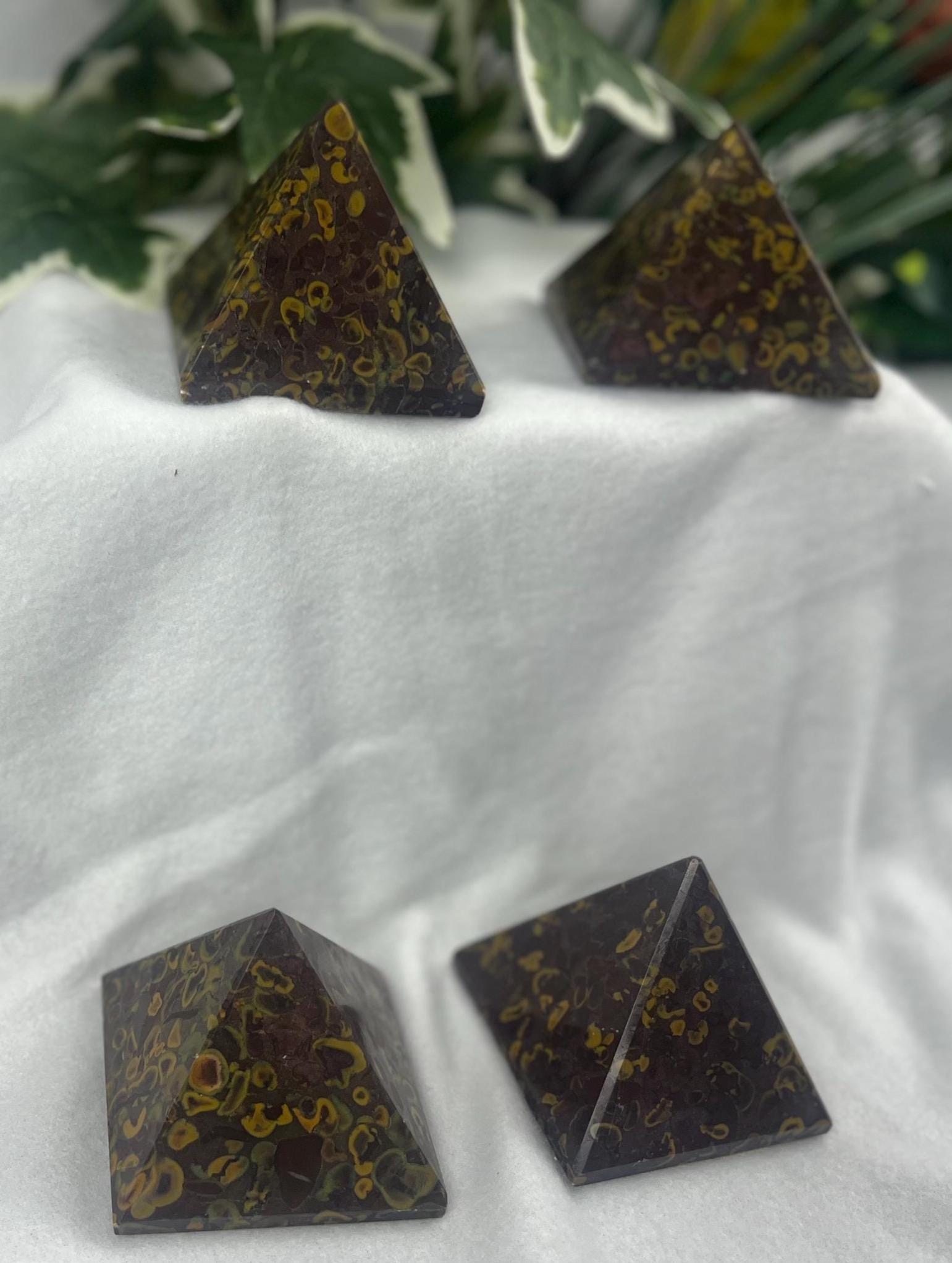 Beautiful Indian Sabalgarh Marble Natural Pyramid Smooth Polished Carved Crystal Worry Anxiety Distraction Meditation Christmas Xmas Decor