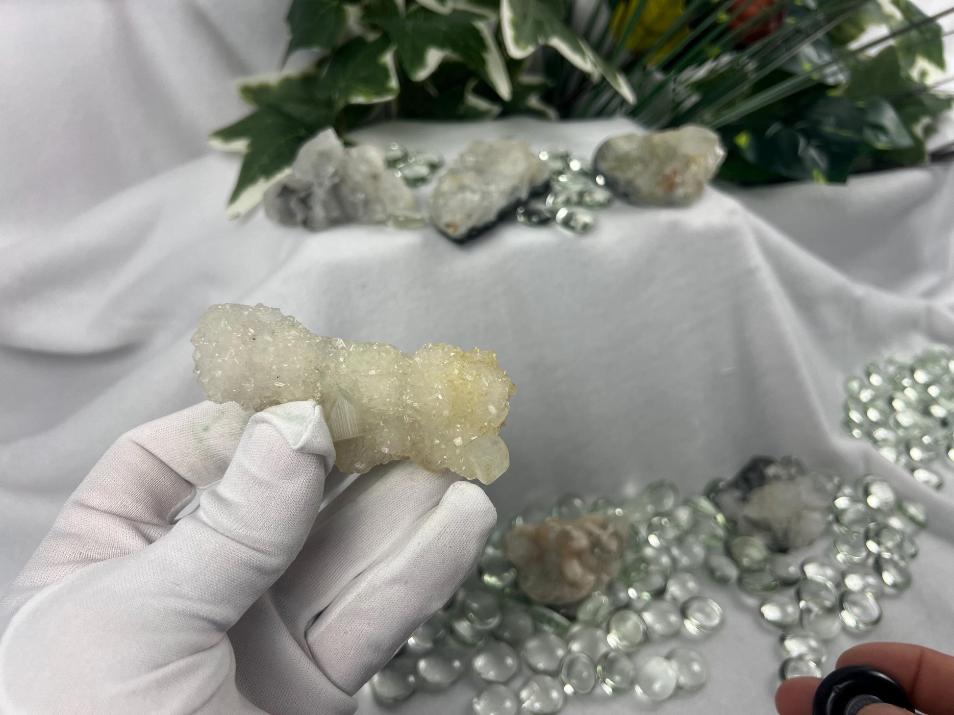 Apophyllite Cluster Healing Crystal Natural Cluster Crystal Anxiety Worry Geode Meditation Chakra Point Stress Relief Home Decor Christmas