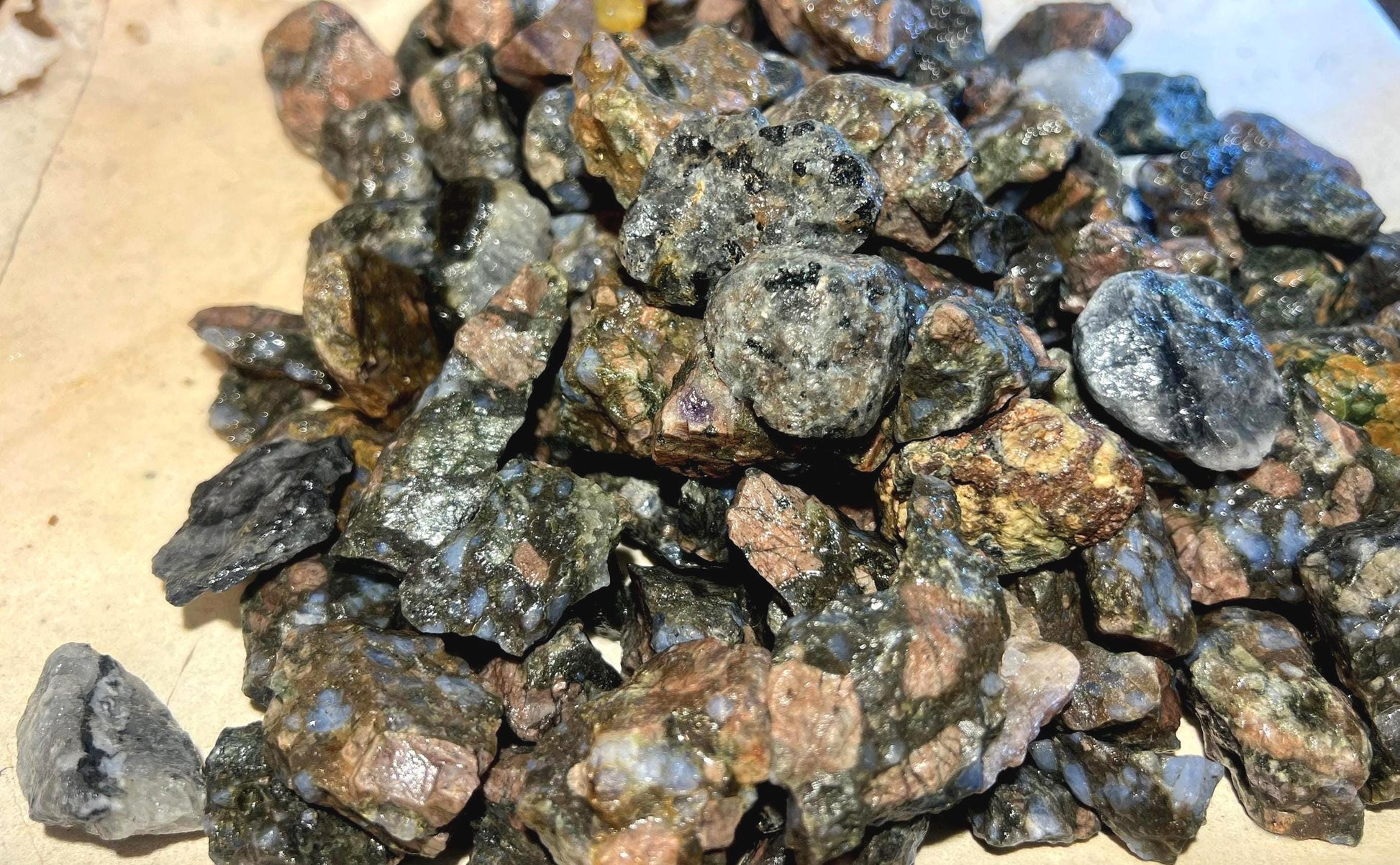 Raw Llianite Galaxy Rhyolite Quartz Crystals Untreated Anxiety Home Decor Wholesale minerals School Christmas Xmas Home Decor Craft