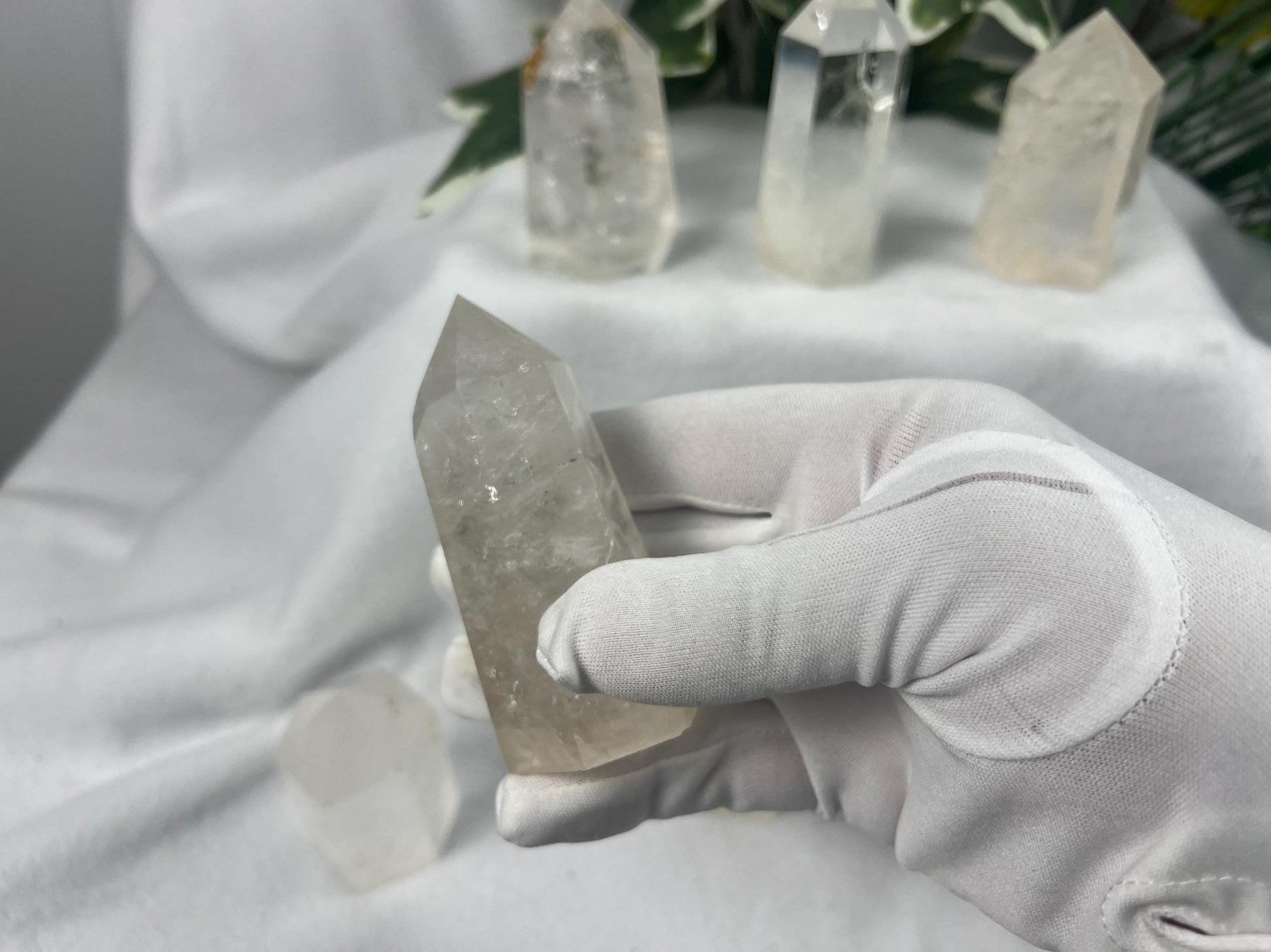 Clear Quartz Tower Quartz Crown Chakra Meditation Wand for Anxiety Home Decor Christmas Xmas Birthday Gift Collectible Crystal Meditation