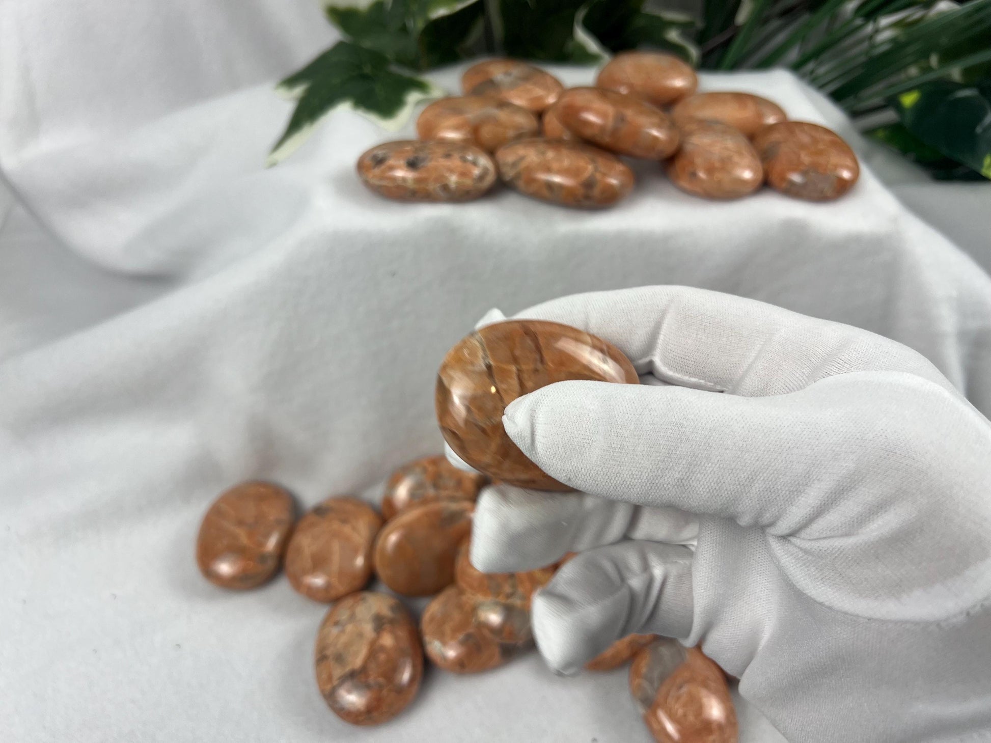 Rajasthan Red Moonstone Natural Full Sized Palm Stone Smooth Polished Carved Crystal for Home Decor Birthday Christmas Xmas Pocket Anxiety