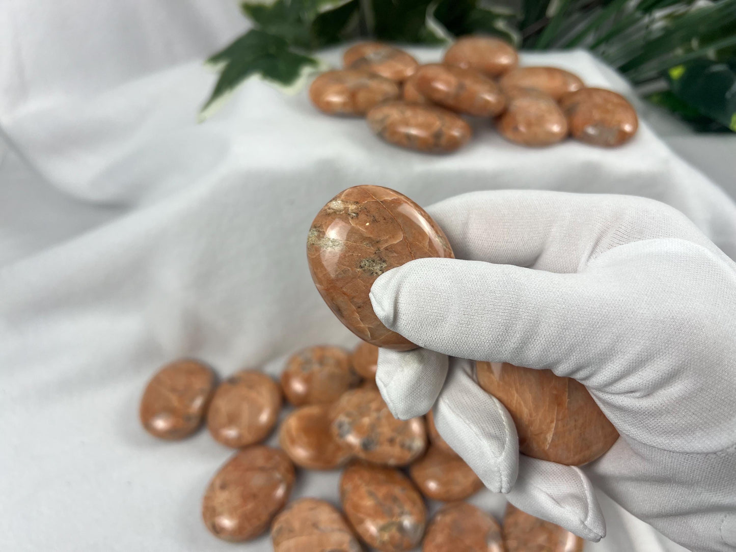 Rajasthan Red Moonstone Natural Full Sized Palm Stone Smooth Polished Carved Crystal for Home Decor Birthday Christmas Xmas Pocket Anxiety