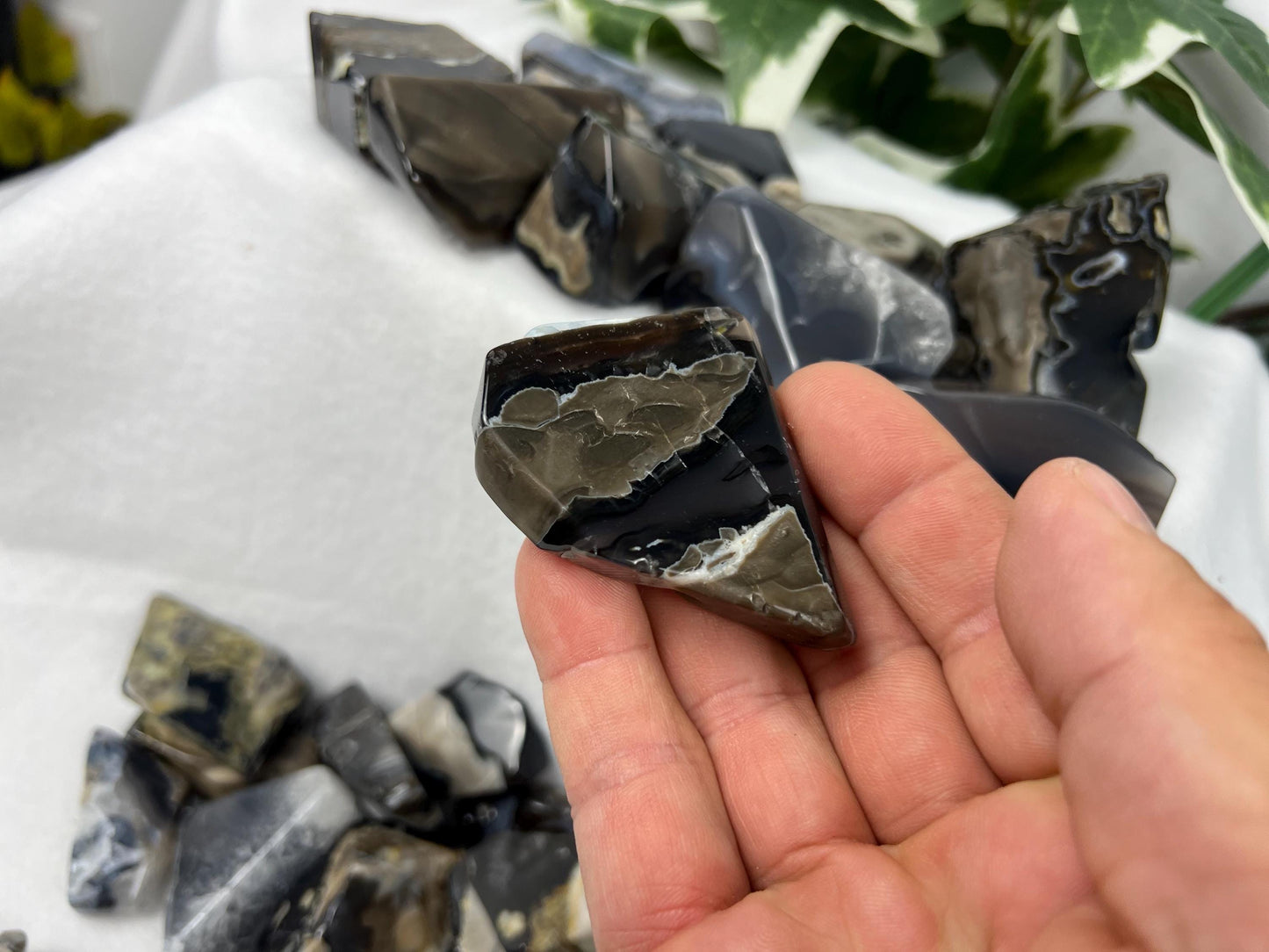 Oregon Volcano Lava Agate Natural Polished Free Form Stone Smooth Carved Crystal Distraction Anxiety Christmas Home Decor Birthday Gift