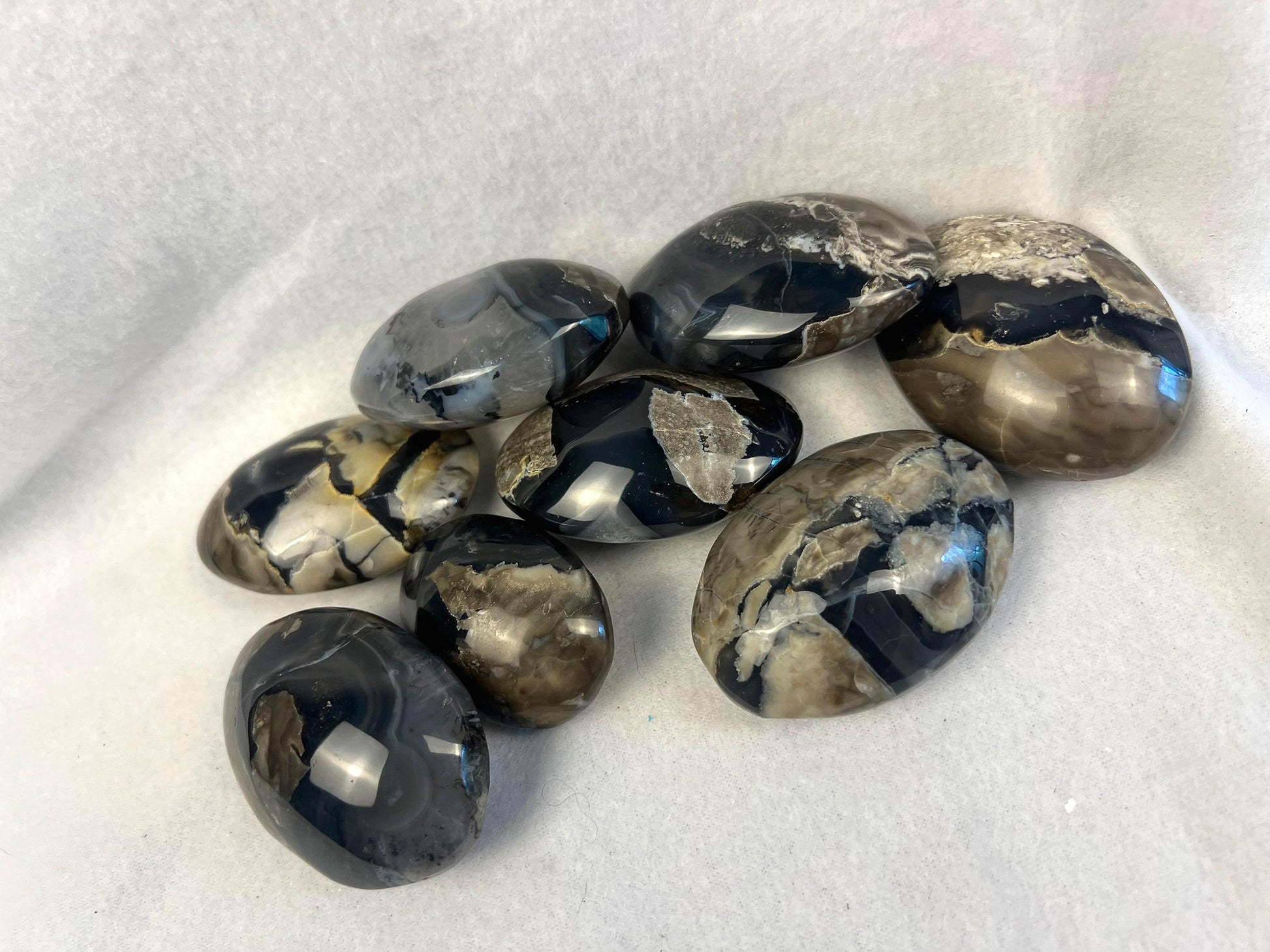 Oregon Volcano Lava Agate Natural Polished Palm Stone Smooth Carved Crystal Distraction Anxiety Christmas Home Decor Birthday Gift