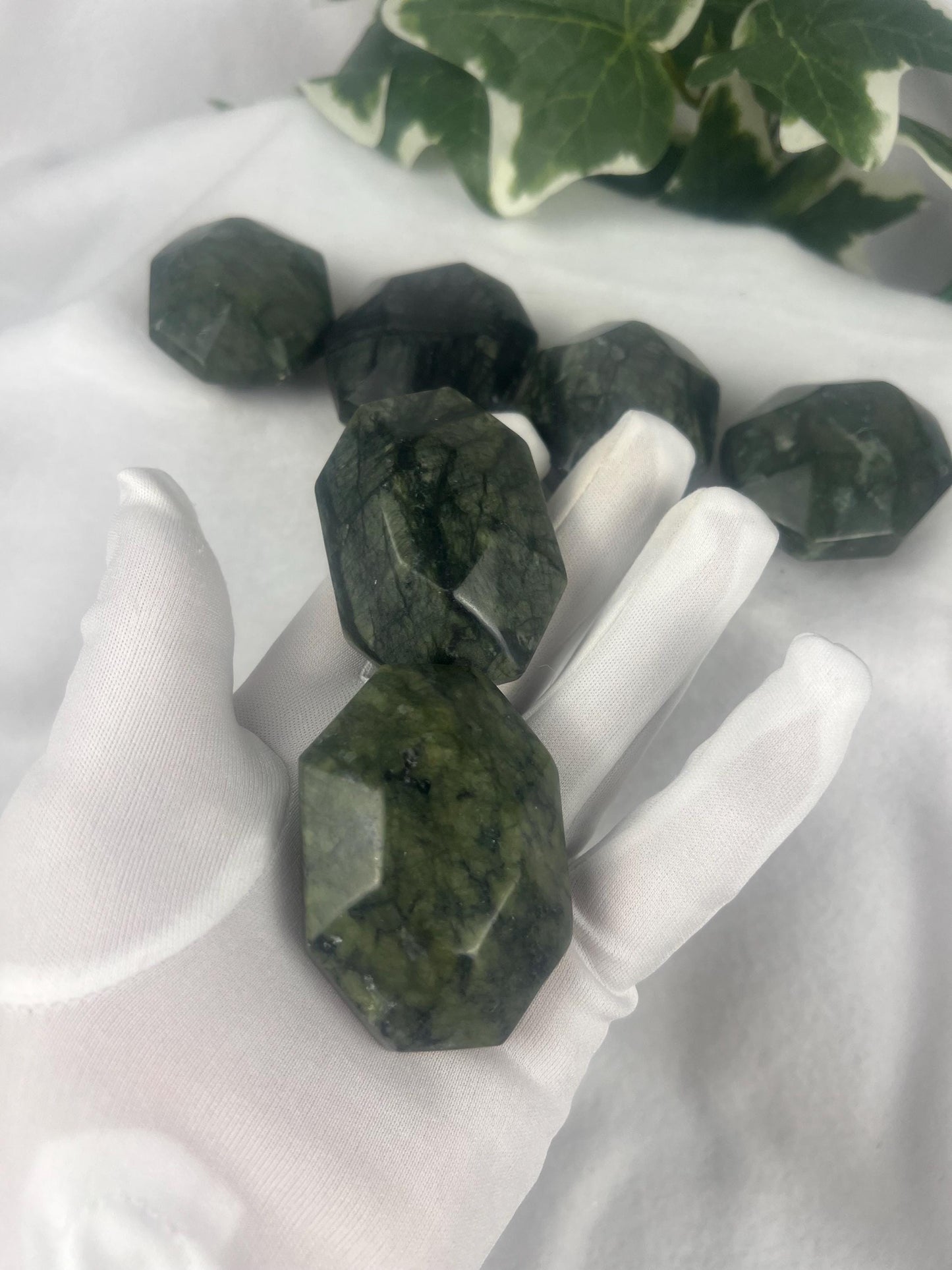 Xiuyan Nephrite Jade Palm Stone: Faceted Chinese Green Worry Stone Home Decor Worry Pocket Stress Anxiety Palm Stone
