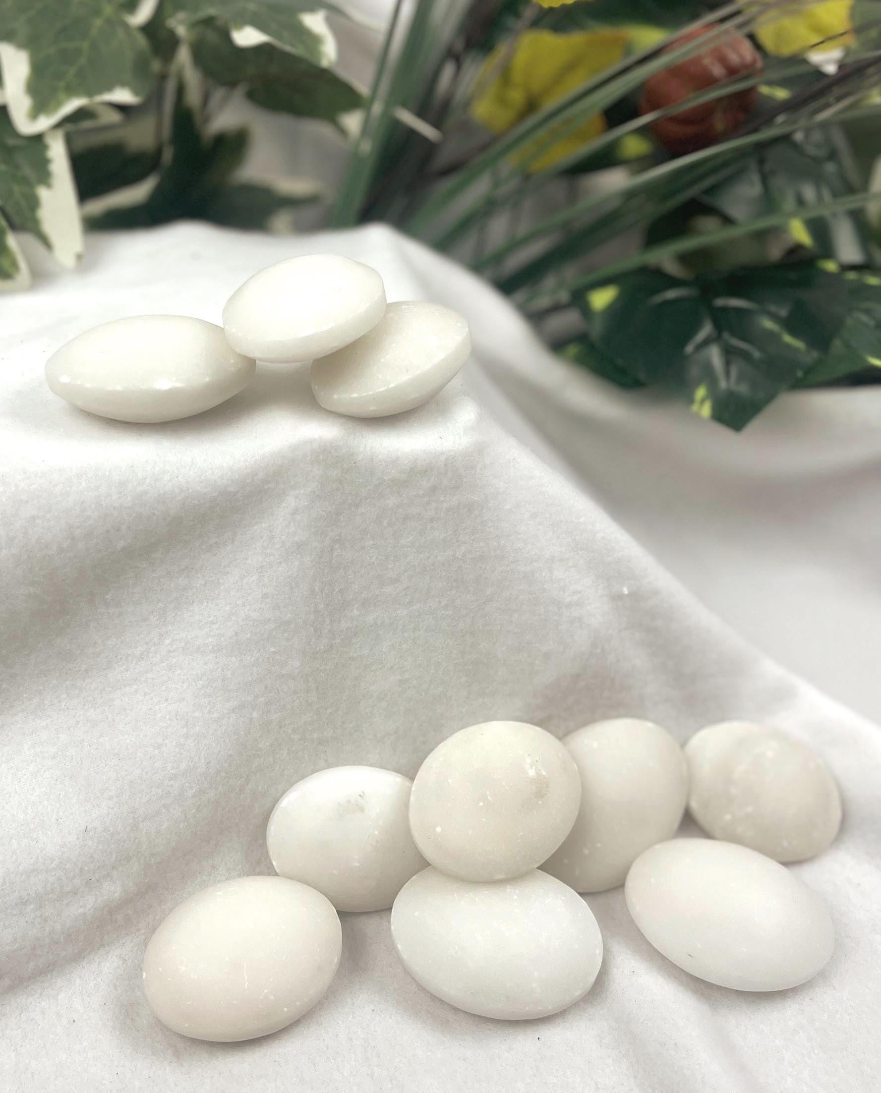 Snow White Jade Natural Palm Stone Smooth Polished Carved Crystal for Distraction Anxiety Christmas Holiday Decor Xmas Birthday Gift Worry