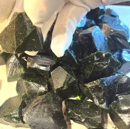 Glittering Green Goldstone Raw Crystal Polished Carved Crystal for Distraction from Anxiety or Worry Home Decor Holiday Xmas Meditation