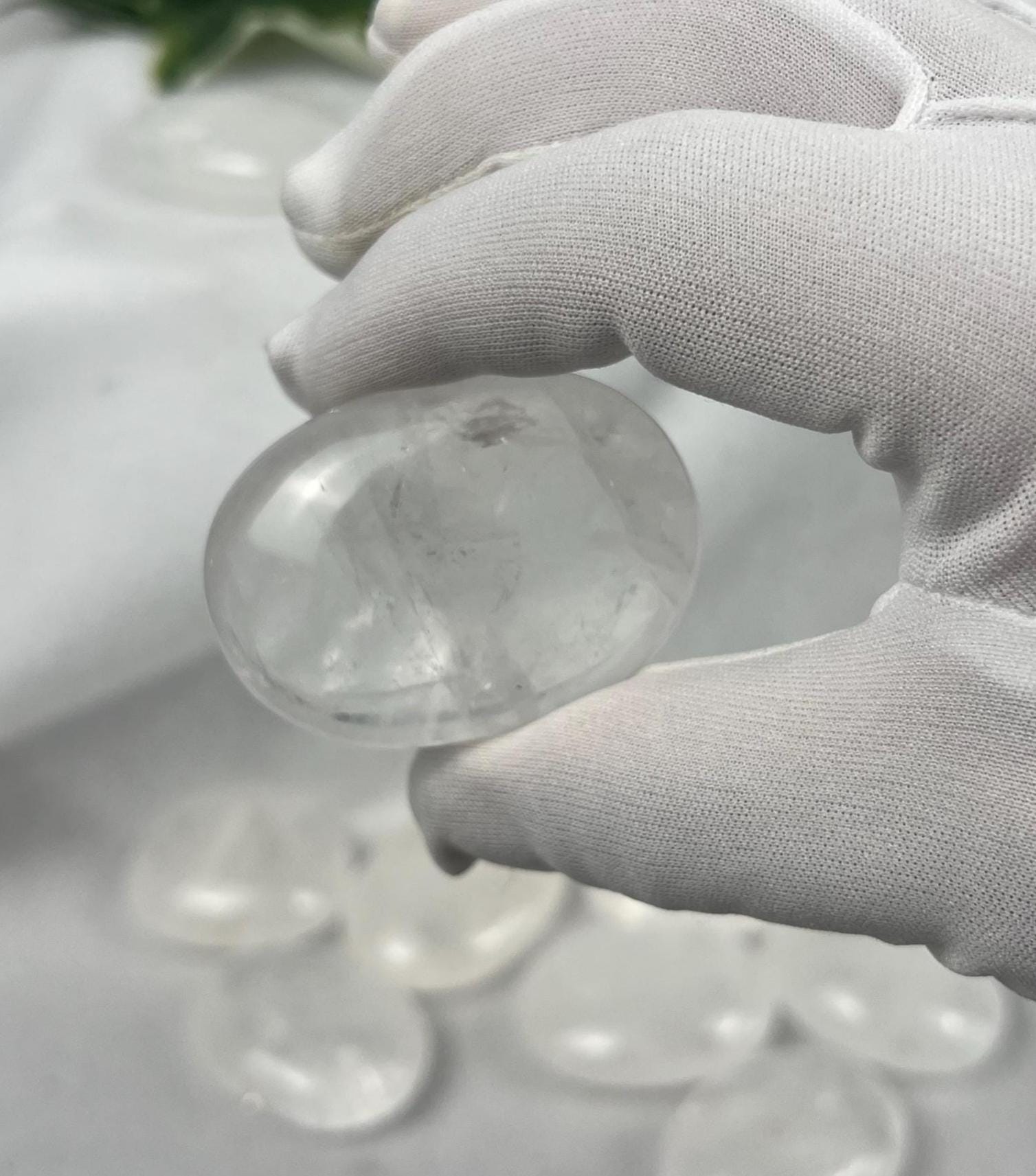 Indian Clear Quartz Natural Palm Stone Smooth Polished Carved Crystal for Distraction Worry Anxiety Home Decor Meditation Christmas Gift
