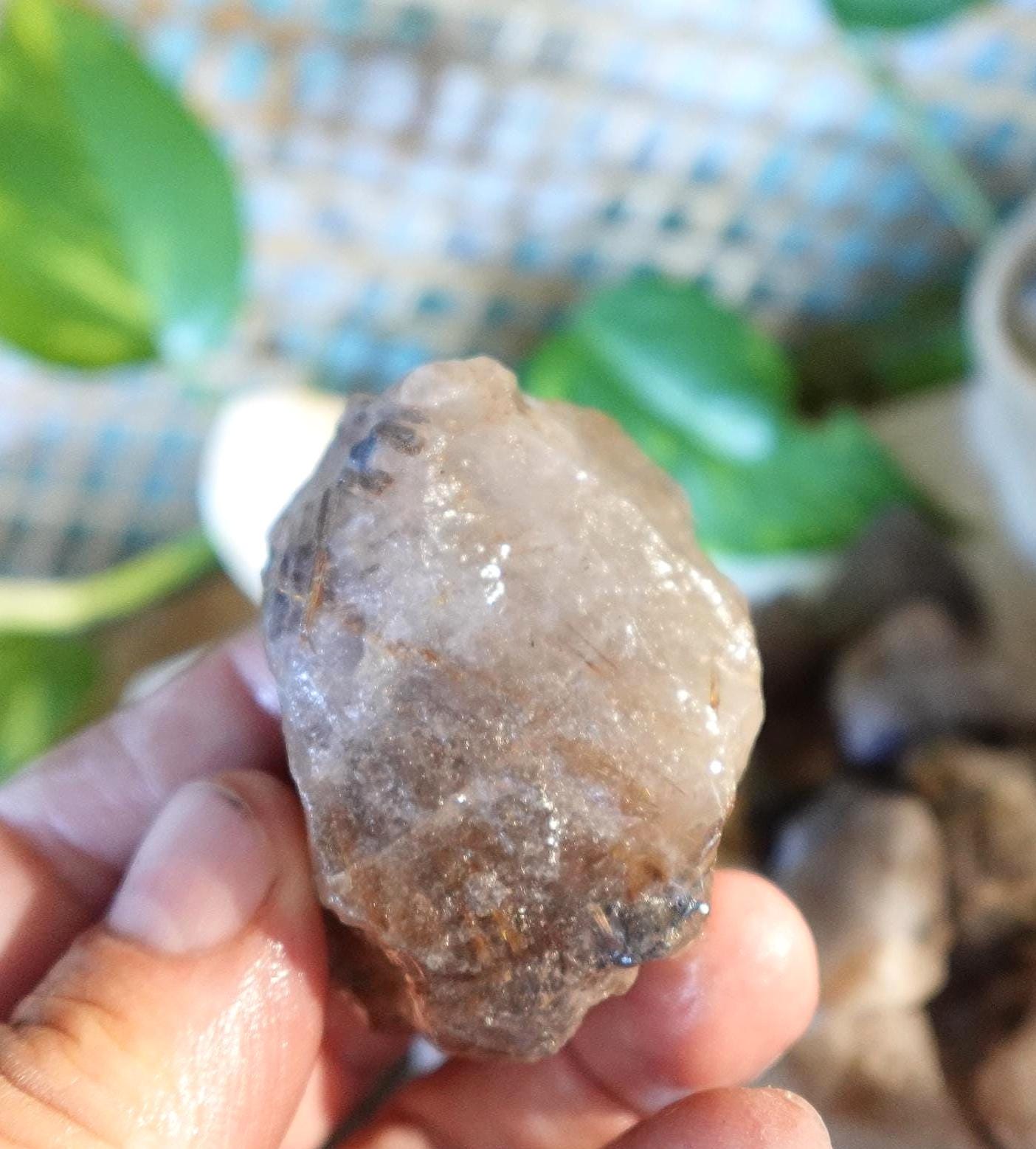 Natural Raw Golden Rutile Quartz Crystals Untreated Stones Arts Home Decor Wholesale minerals School Project Christmas Xmas Gift Crafting