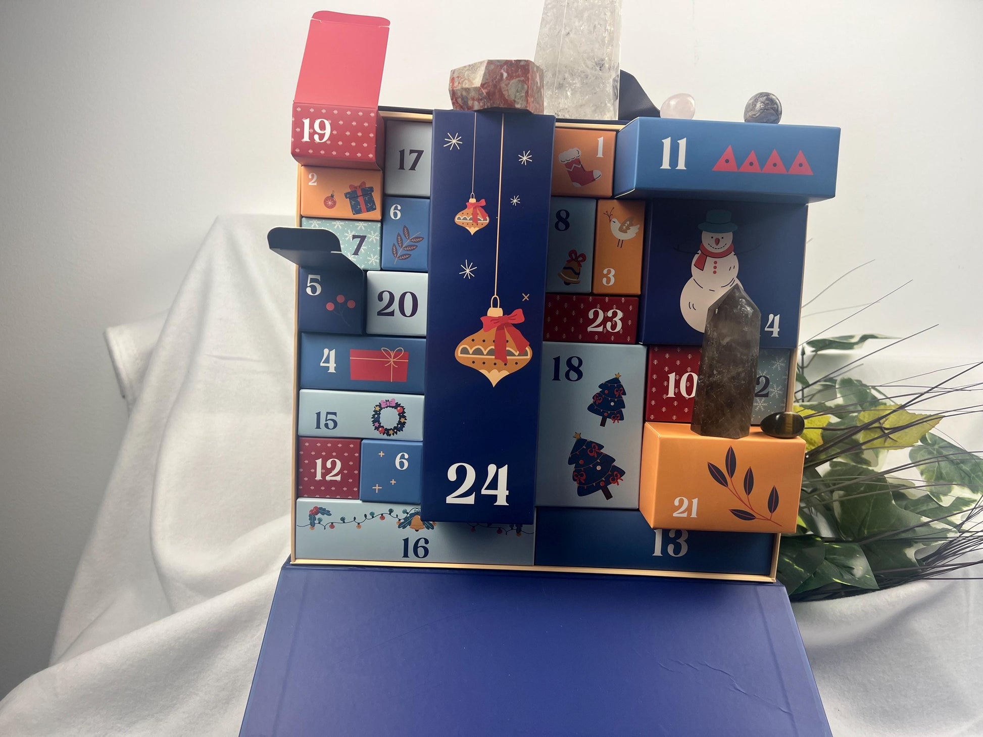 Crystals Christmas Advent Custom Calendar Craft Case Wellness Spiritual Project Gift Boxes Art Painting Picture Craft Holiday Xmas