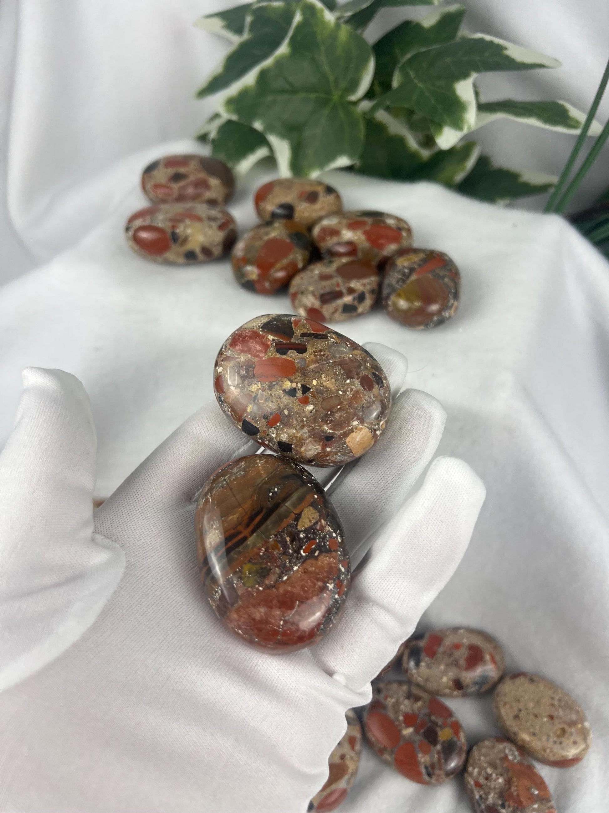 Peculiar Ontario Pudding Stone Natural Palm Stone Smooth Polished Carved Crystal Distraction Home Decor Anxiety Worry Christmas Xmas Gift