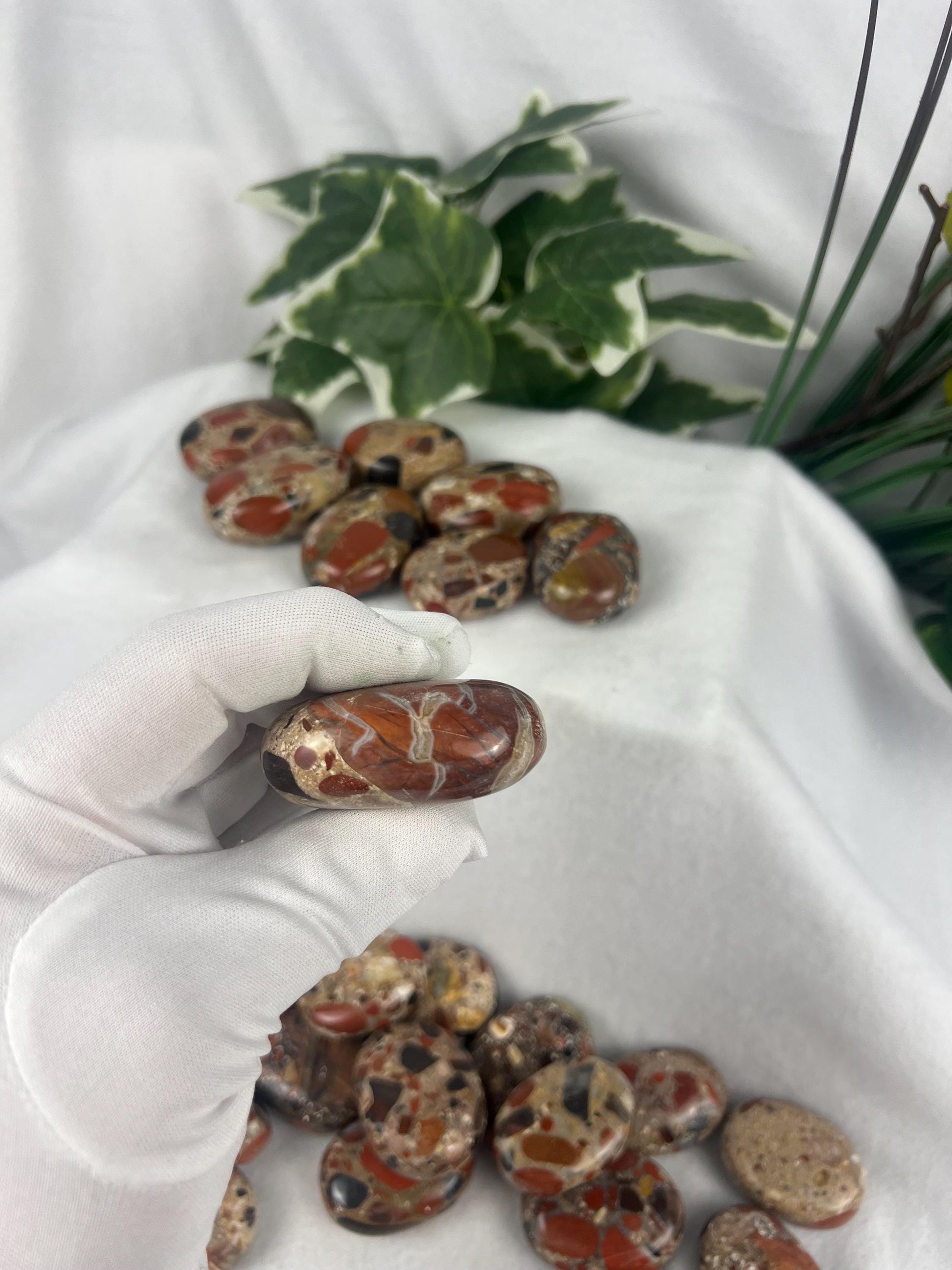 Peculiar Ontario Pudding Stone Natural Palm Stone Smooth Polished Carved Crystal Distraction Home Decor Anxiety Worry Christmas Xmas Gift
