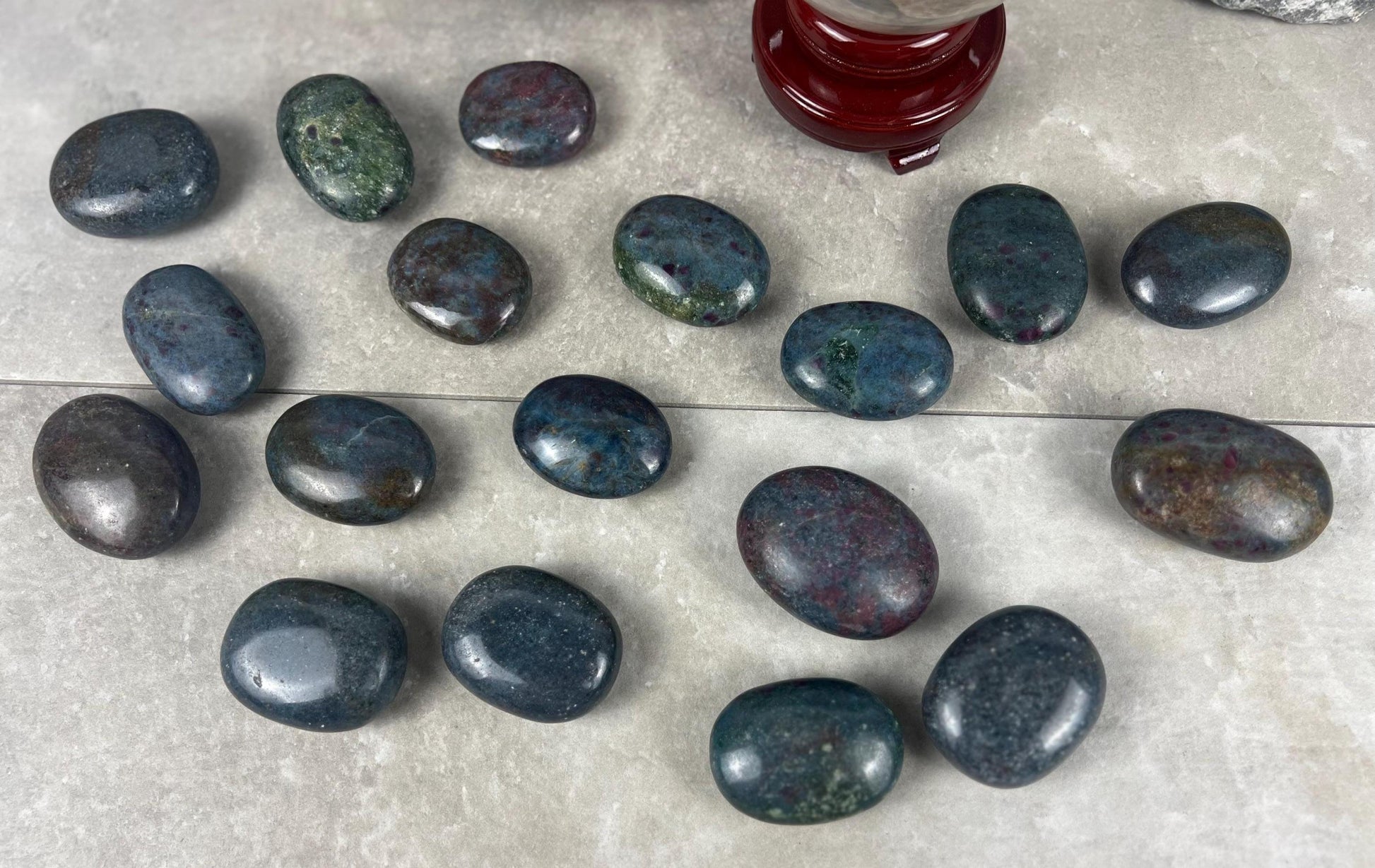 Worry Stones Assorted Gemstones Worry Polished Gem-stone Thumb Pocket Palm Stone Worry Chakra Gemstone Stress Relief Fidget Smooth Gift