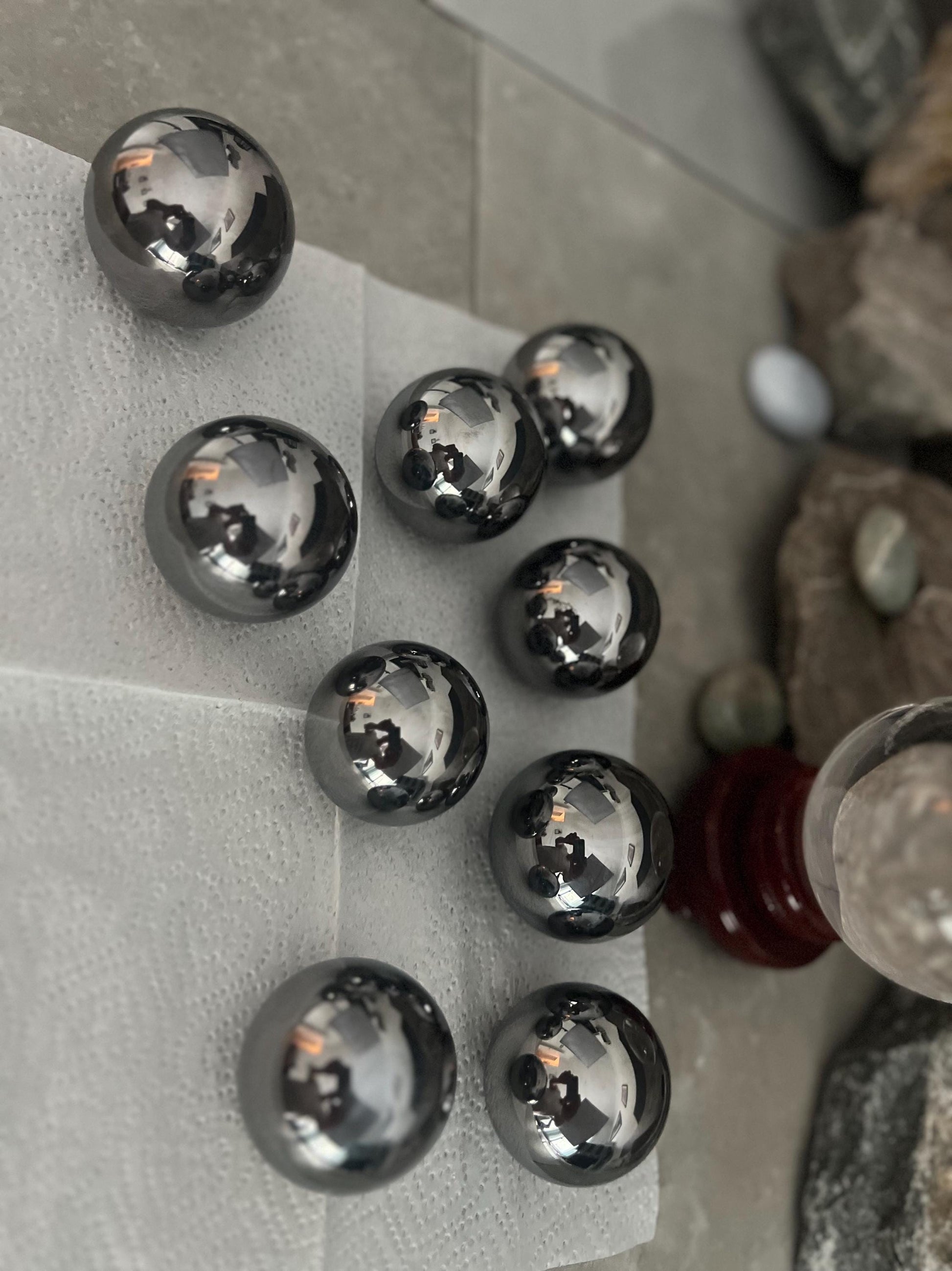 High Frequency Terahertz Sphere Stone: Reflective Home Decor, Focus Aid