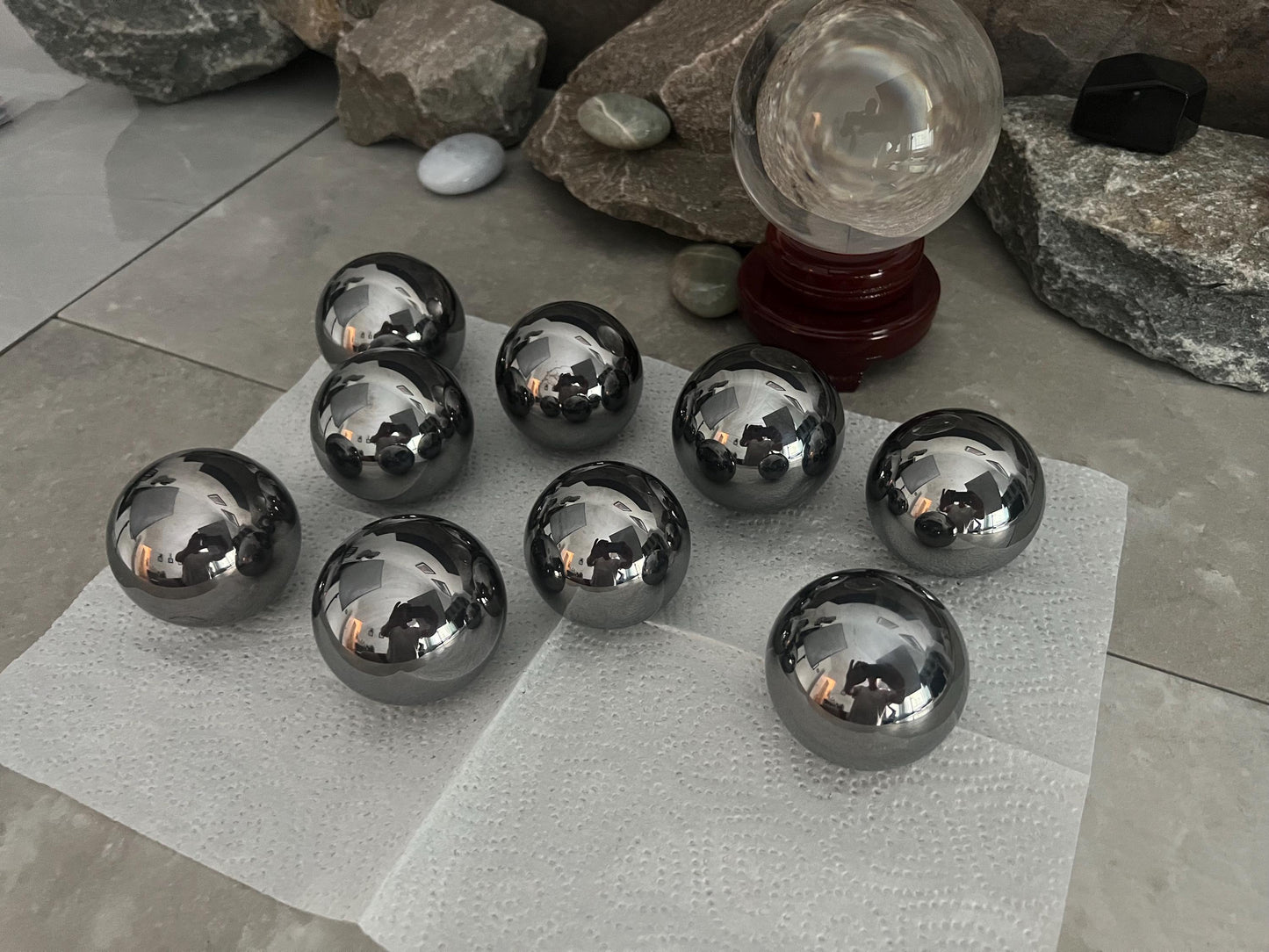 High Frequency Terahertz Sphere Stone: Reflective Home Decor, Focus Aid