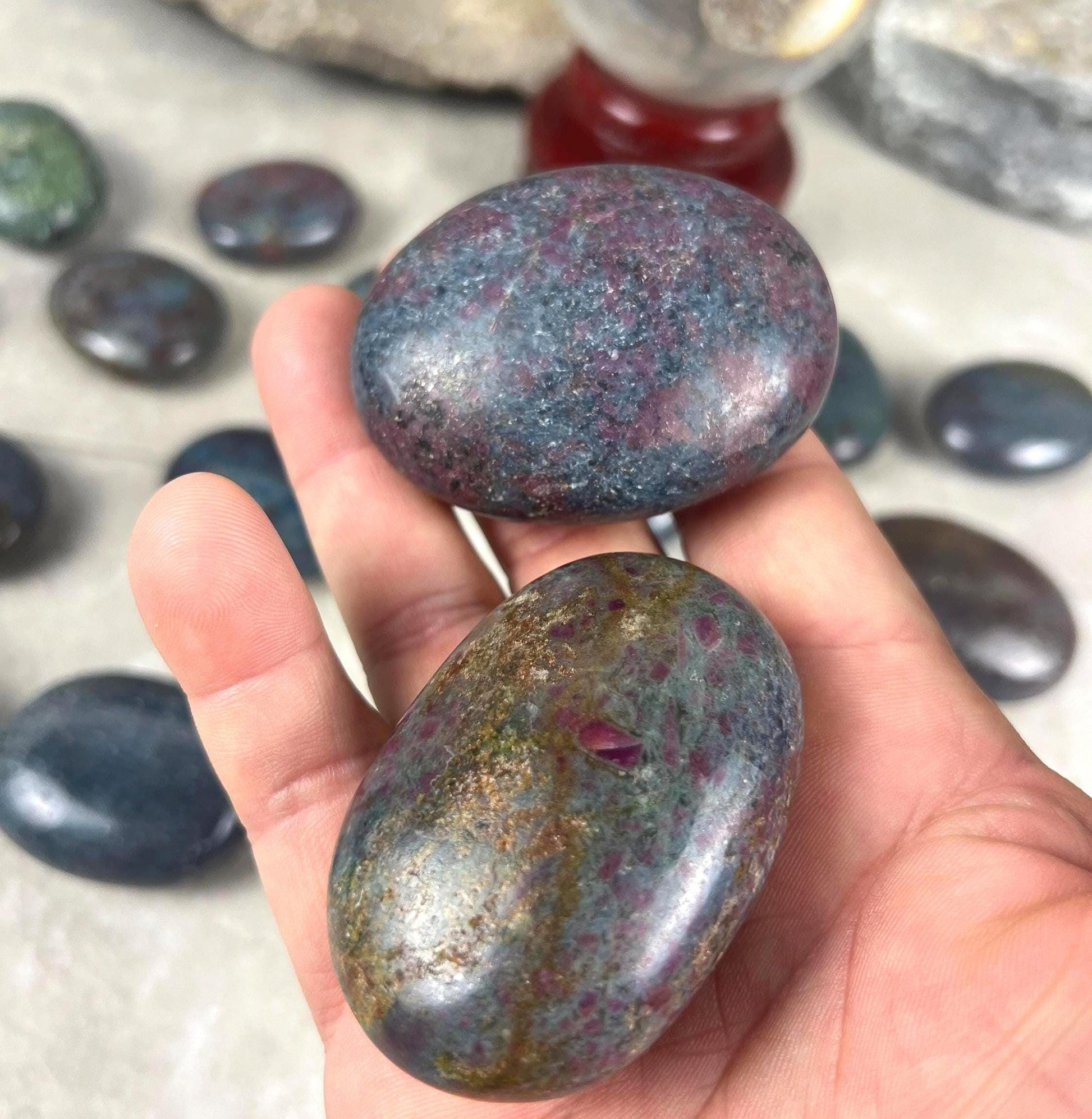 Worry Stones Assorted Gemstones Worry Polished Gem-stone Thumb Pocket Palm Stone Worry Chakra Gemstone Stress Relief Fidget Smooth Gift