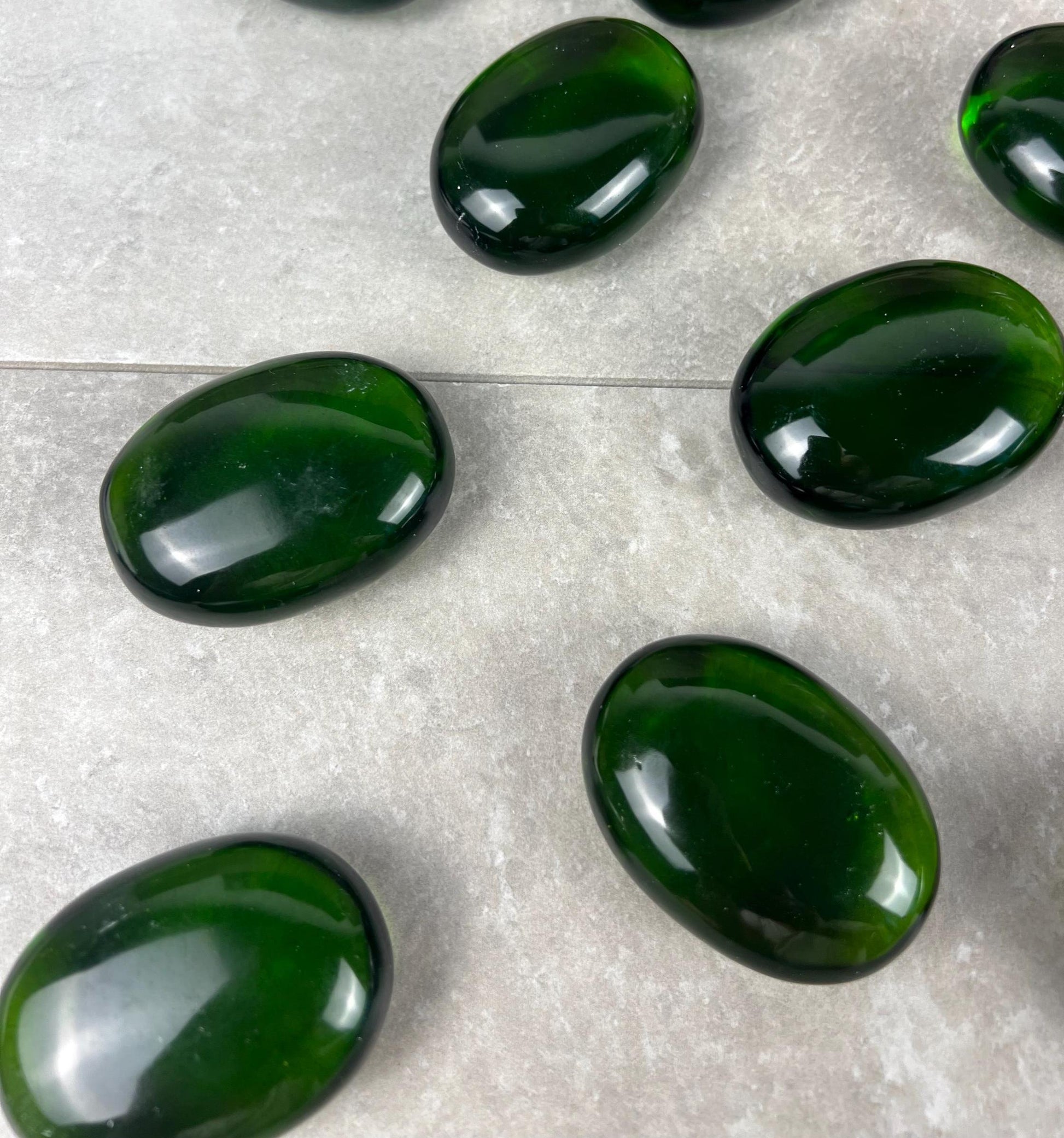Prasiolite Smelting Quartz Custom Stone Anxiety Relief Meditation Stone Xmas Palm Gift Worry Anxiety Christmas Birthday Home Decor Xmas