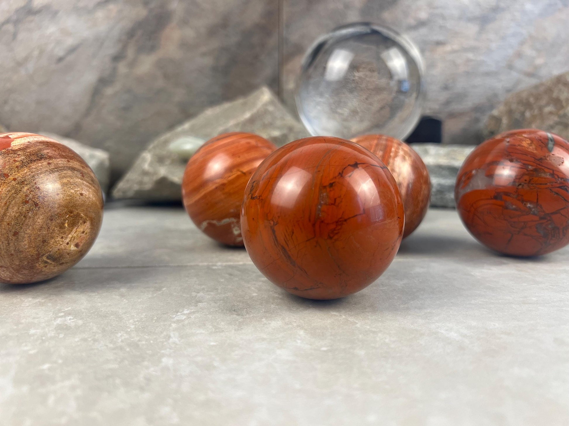 Egyptian Red Jasper Sphere Stone Reflective Home Decor Focus Aid Home Decor Pocket Desktop Gift Meditation Christmas Gifts