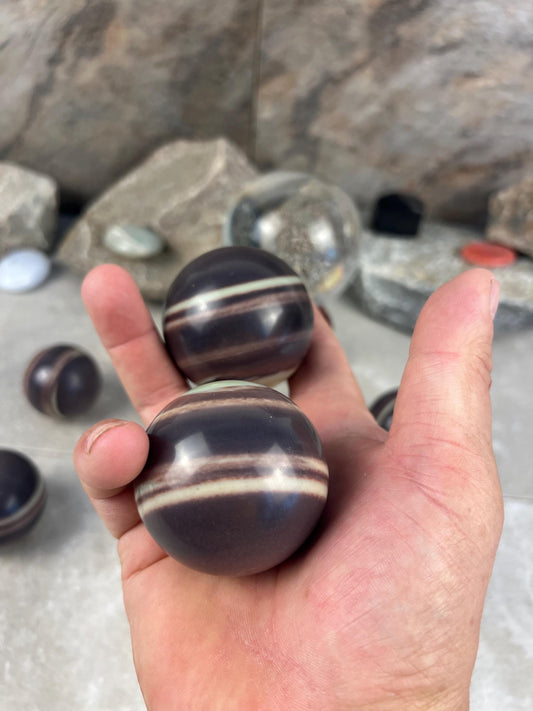 Purple Jade Sphere Stone Reflective Home Decor Focus Aid Home Decor Pocket Desktop Gift Meditation Christmas Gifts