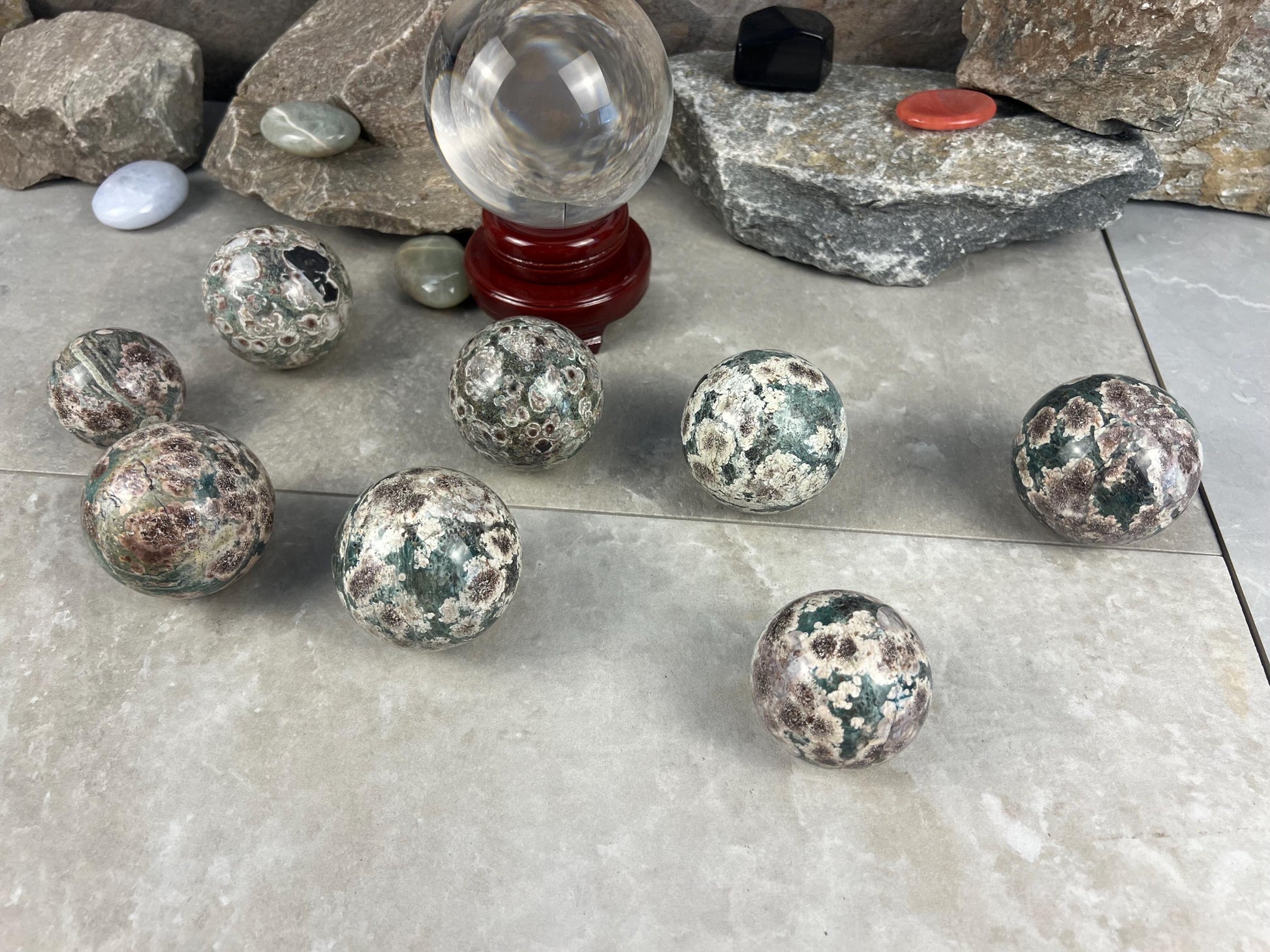 Madagascan Flower Agate Sphere Stone Reflective Home Decor Focus Aid Home Decor Pocket Desktop Gift Meditation Christmas Gifts