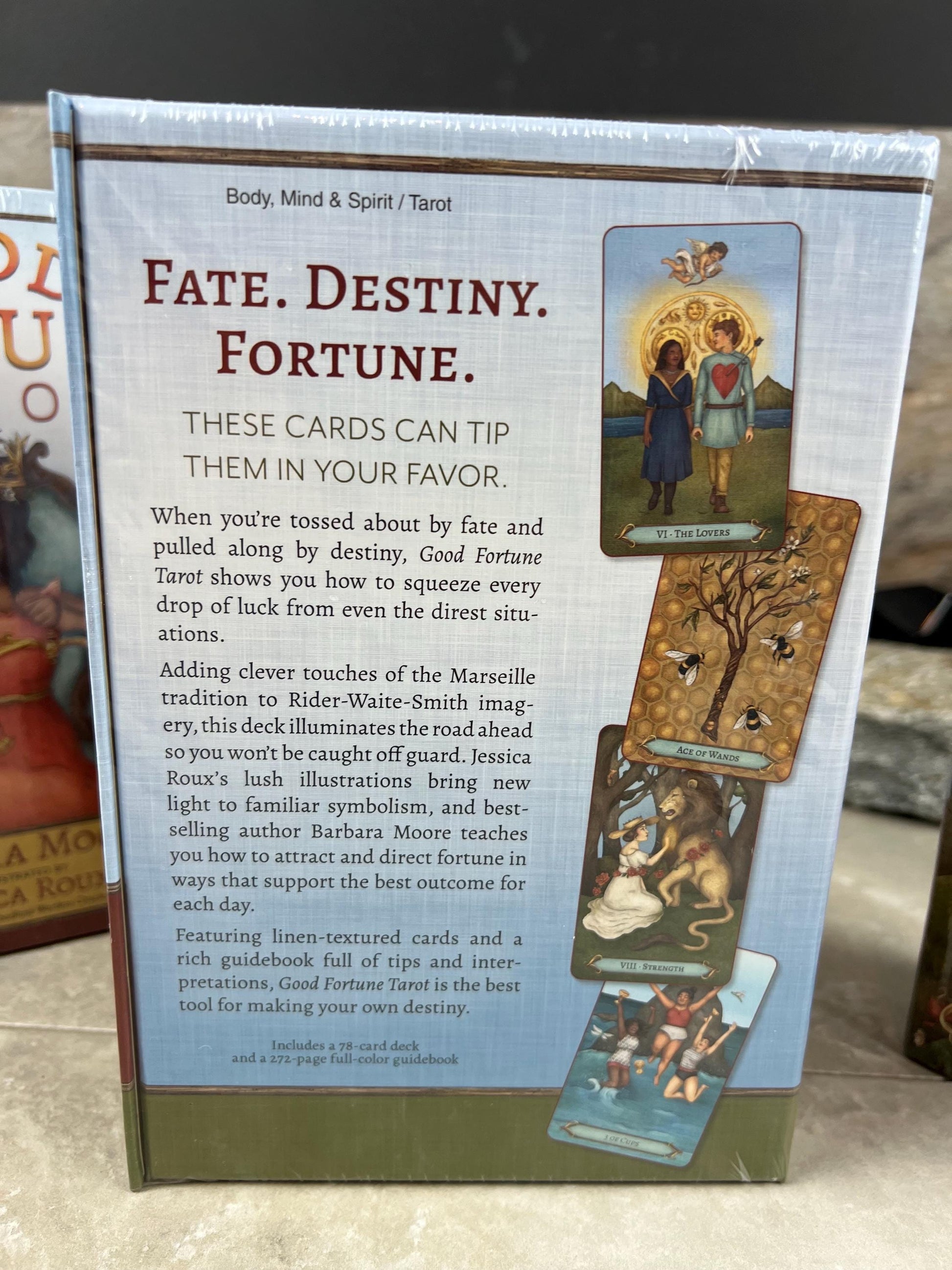 Everyday Witch Tarot Deck: 78 Cards with Guidebook