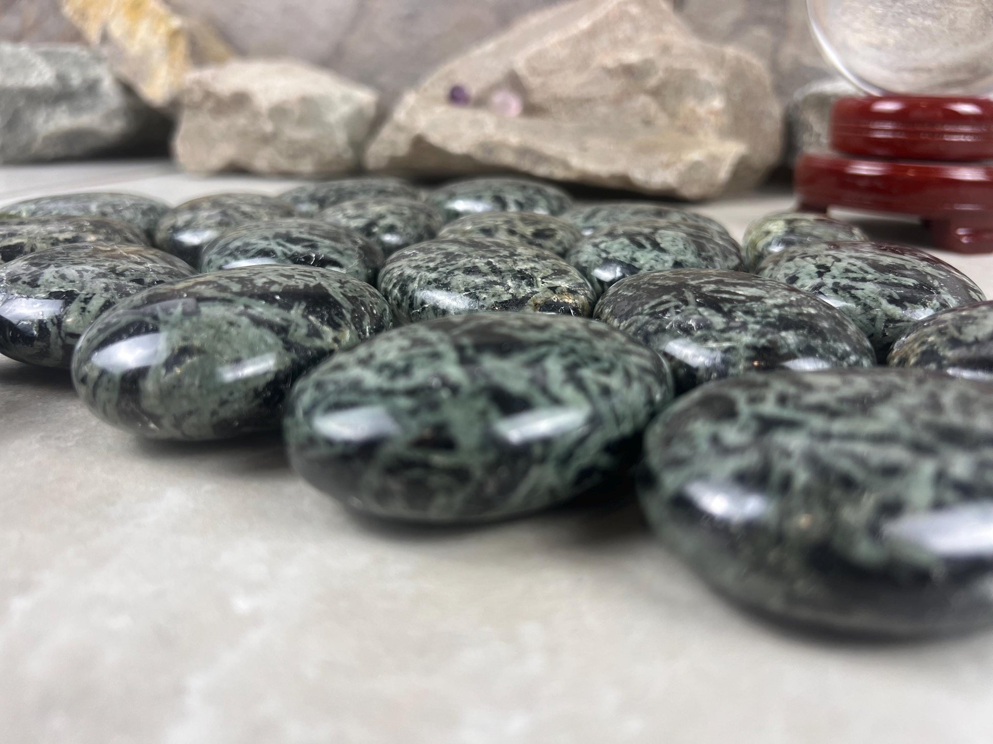 Madagascan Kambaba Jasper Chlorite Crocodile Palm Stone: Polished Worry Stone, Meditation Decor