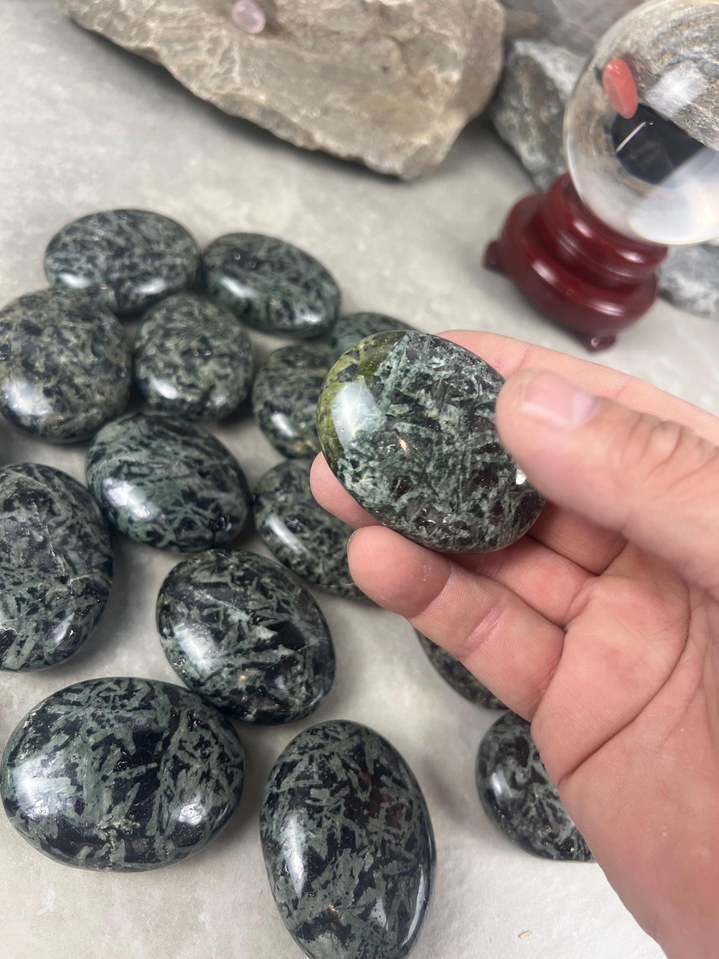 Madagascan Kambaba Jasper Chlorite Crocodile Palm Stone: Polished Worry Stone, Meditation Decor