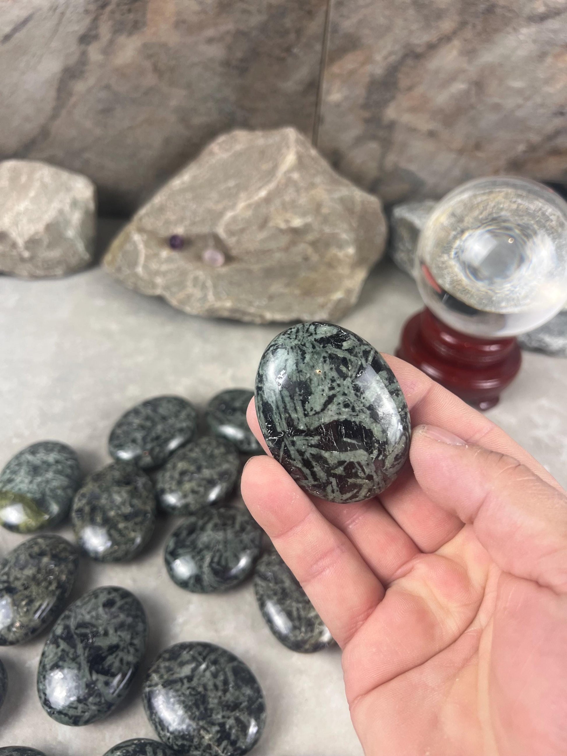 Madagascan Kambaba Jasper Chlorite Crocodile Palm Stone: Polished Worry Stone, Meditation Decor