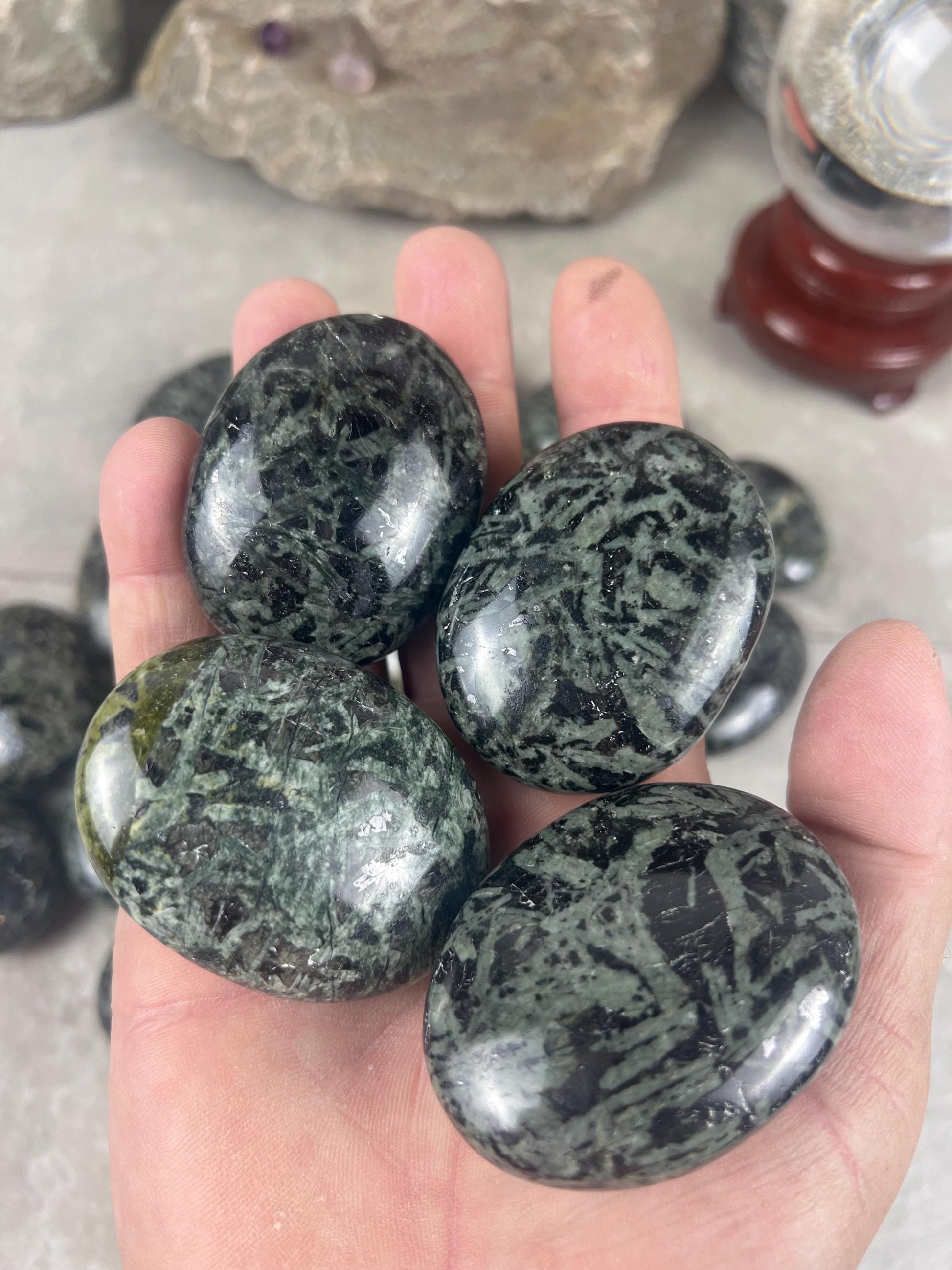 Madagascan Kambaba Jasper Chlorite Crocodile Palm Stone: Polished Worry Stone, Meditation Decor
