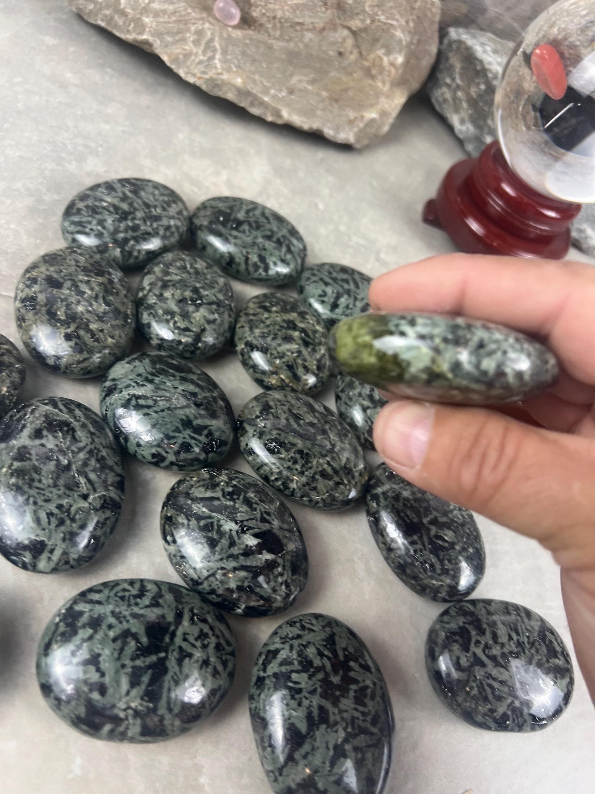 Madagascan Kambaba Jasper Chlorite Crocodile Palm Stone: Polished Worry Stone, Meditation Decor
