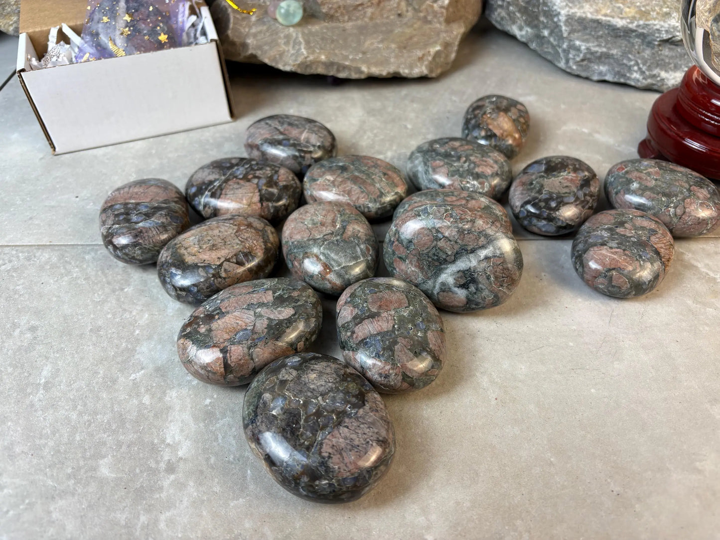 Texan Que Sera Palm Stone Polished Crystal for Stress Relief Home Decor Home Decor Anxiety Pocket Worry Natural Polished Gift Christmas Gift