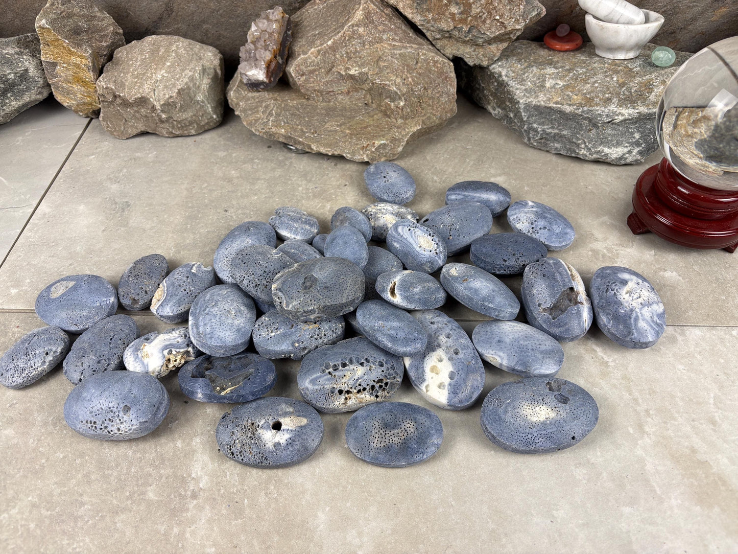 Japan Blue Coral Palm Stone Crystal Anxiety Relief Meditation Stone Xmas Gift Home Decor Worry Pocket Stress Anxiety Birthday Stress Relief