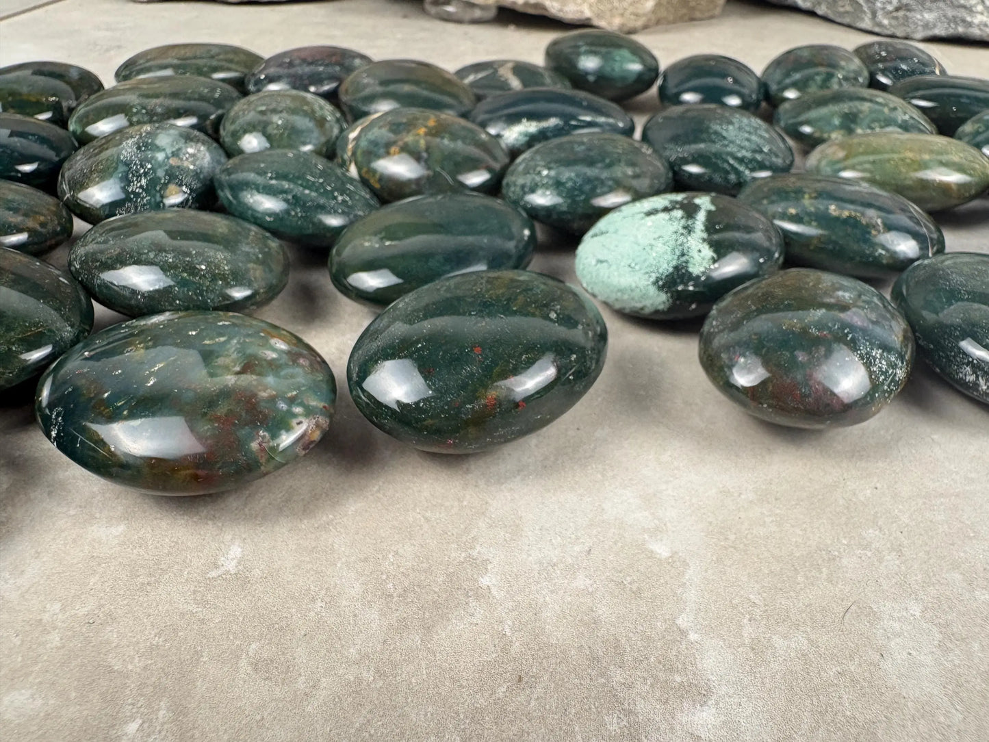 Kathiawar Peninsula India Bloodstone Polished Carved Crystal for Anxiety Relief Palm Stones Pocket Stress Relief Distraction Birthday Gift