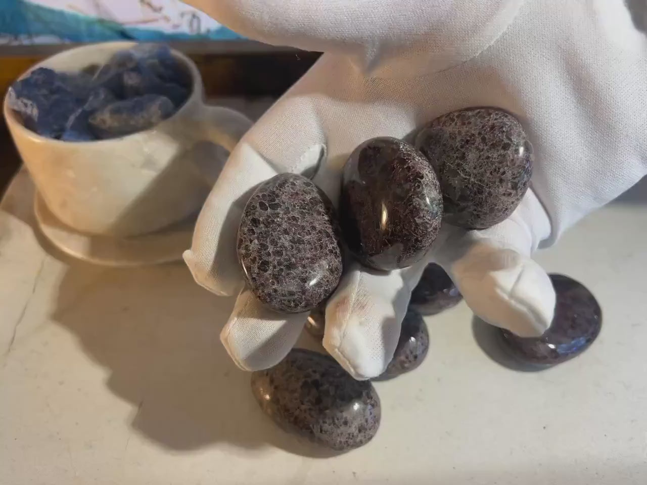 Polished Garnet Palm Stone: Home Decor, Anxiety Relief